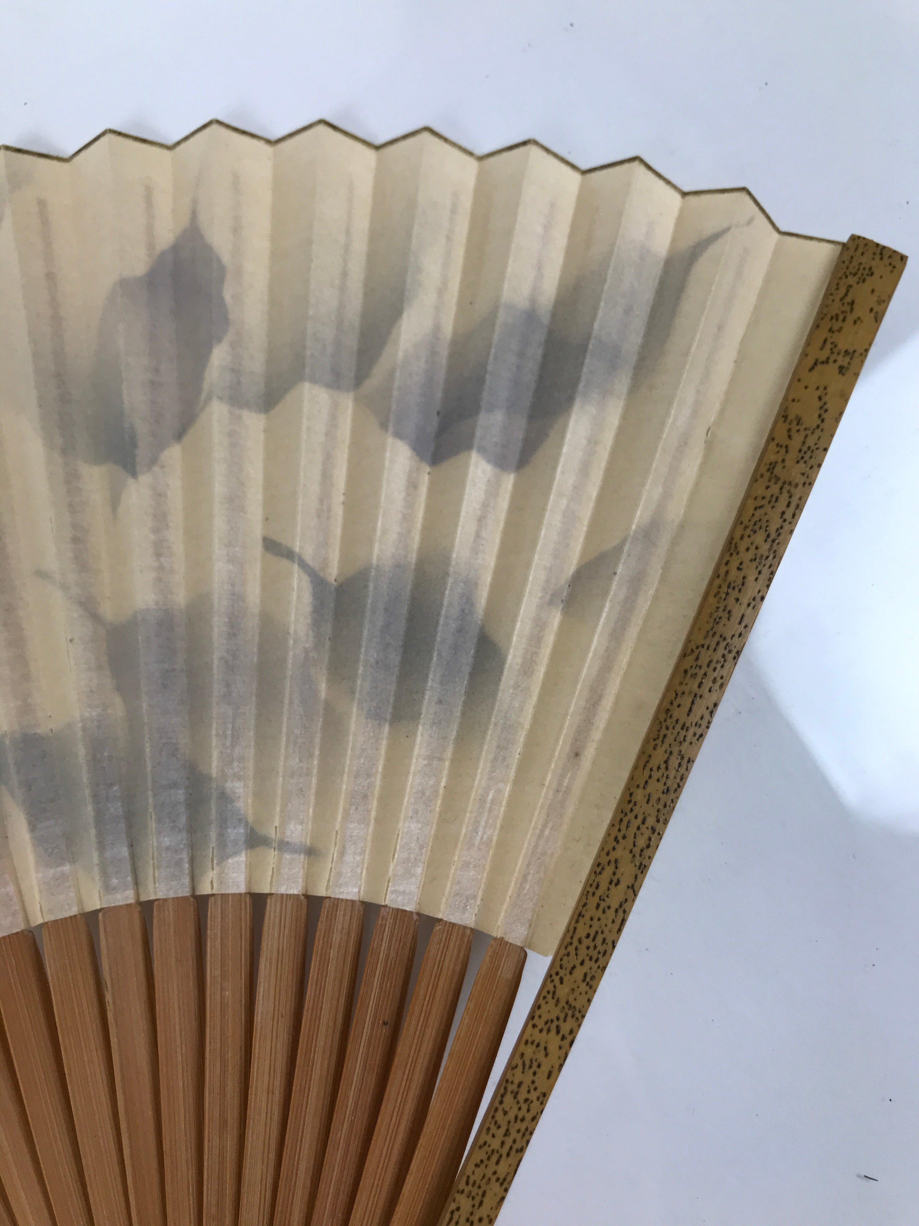 Japanese Paper Folding Fan Sensu Vtg Bamboo Frame Two Leaves Blue Beige 4D908
