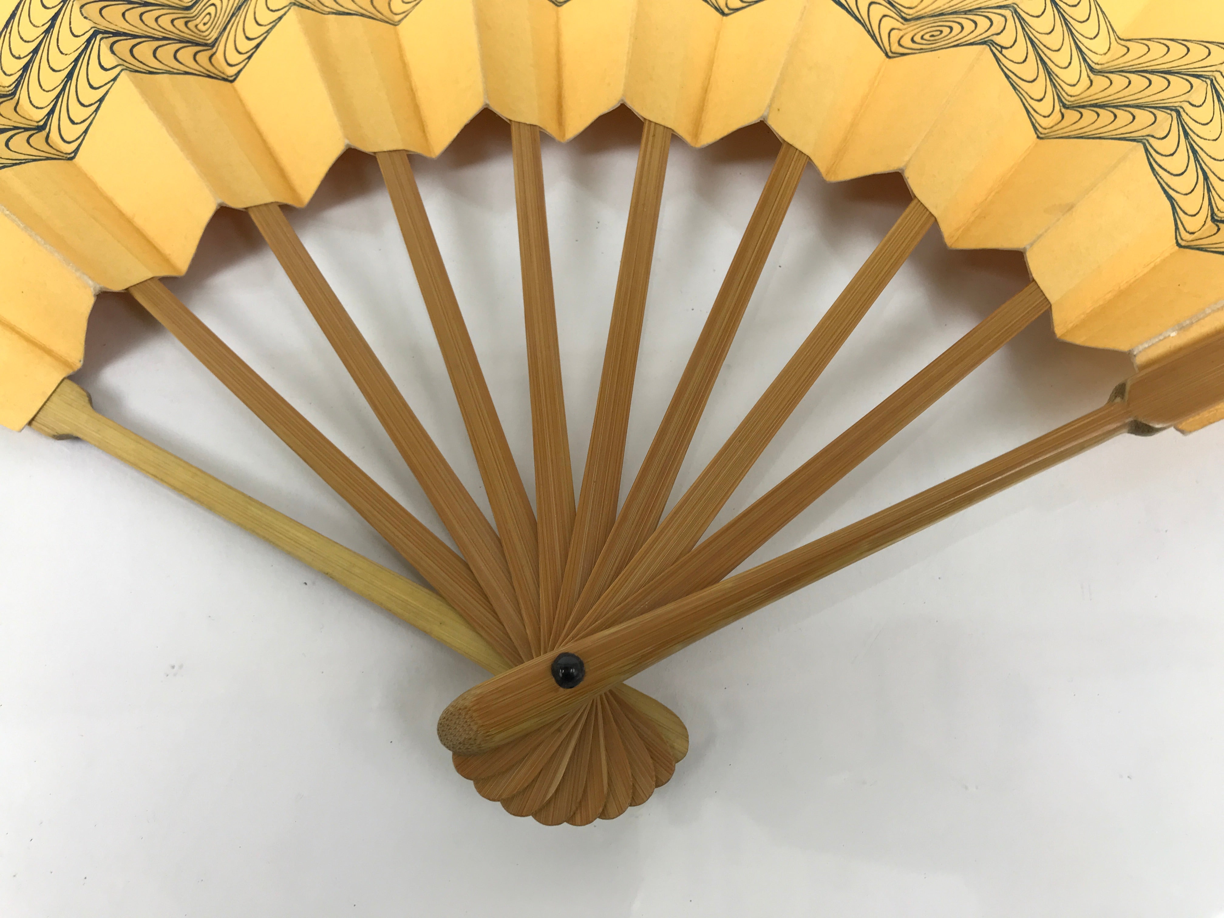 Japanese Paper Folding Fan Sensu Vtg Bamboo Frame Yellow Blue Kanzemizu 4D922