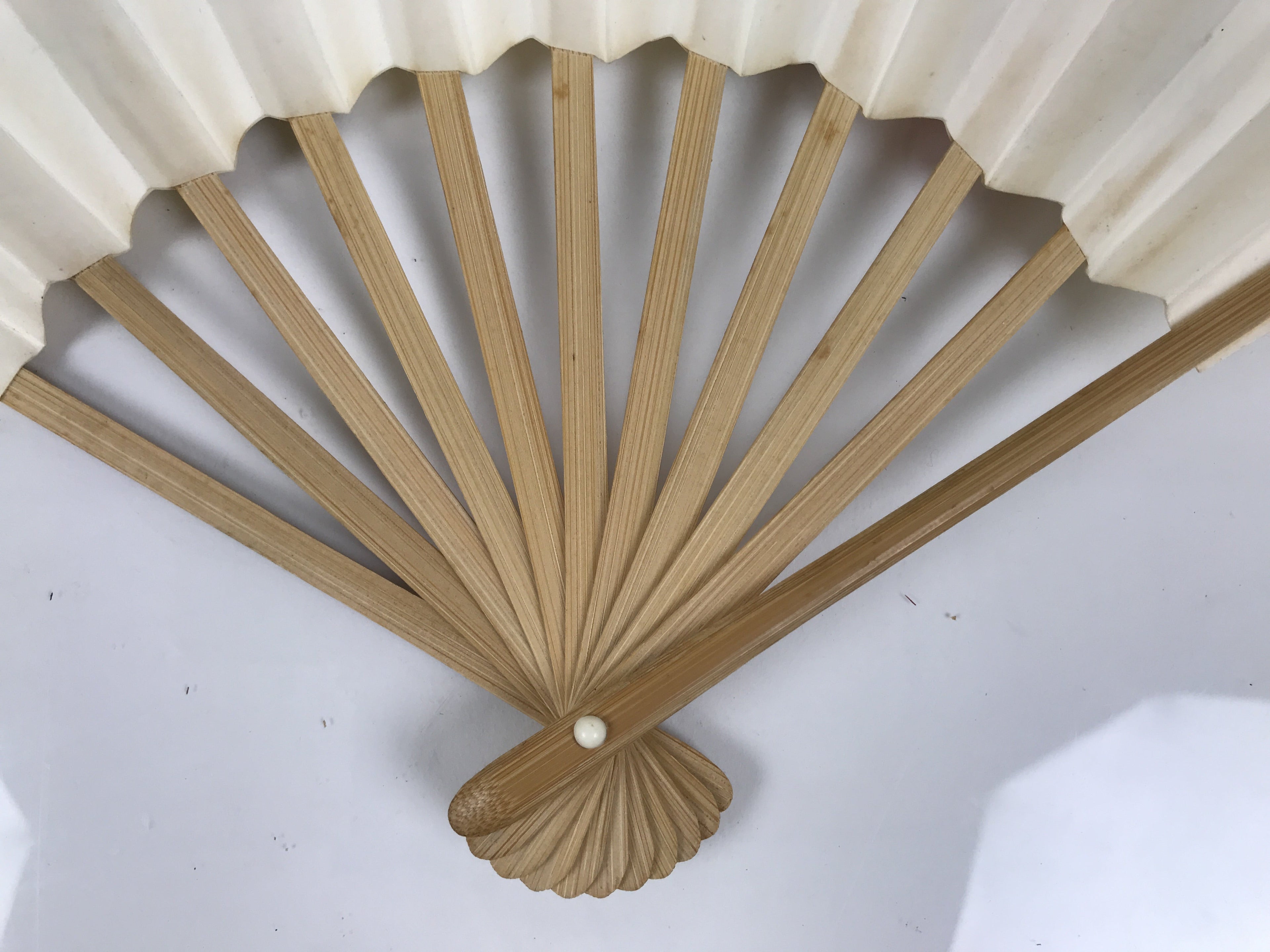 Japanese Paper Folding Fan Sensu Vtg Flowers Drawing Purple Bamboo Frame 4D993