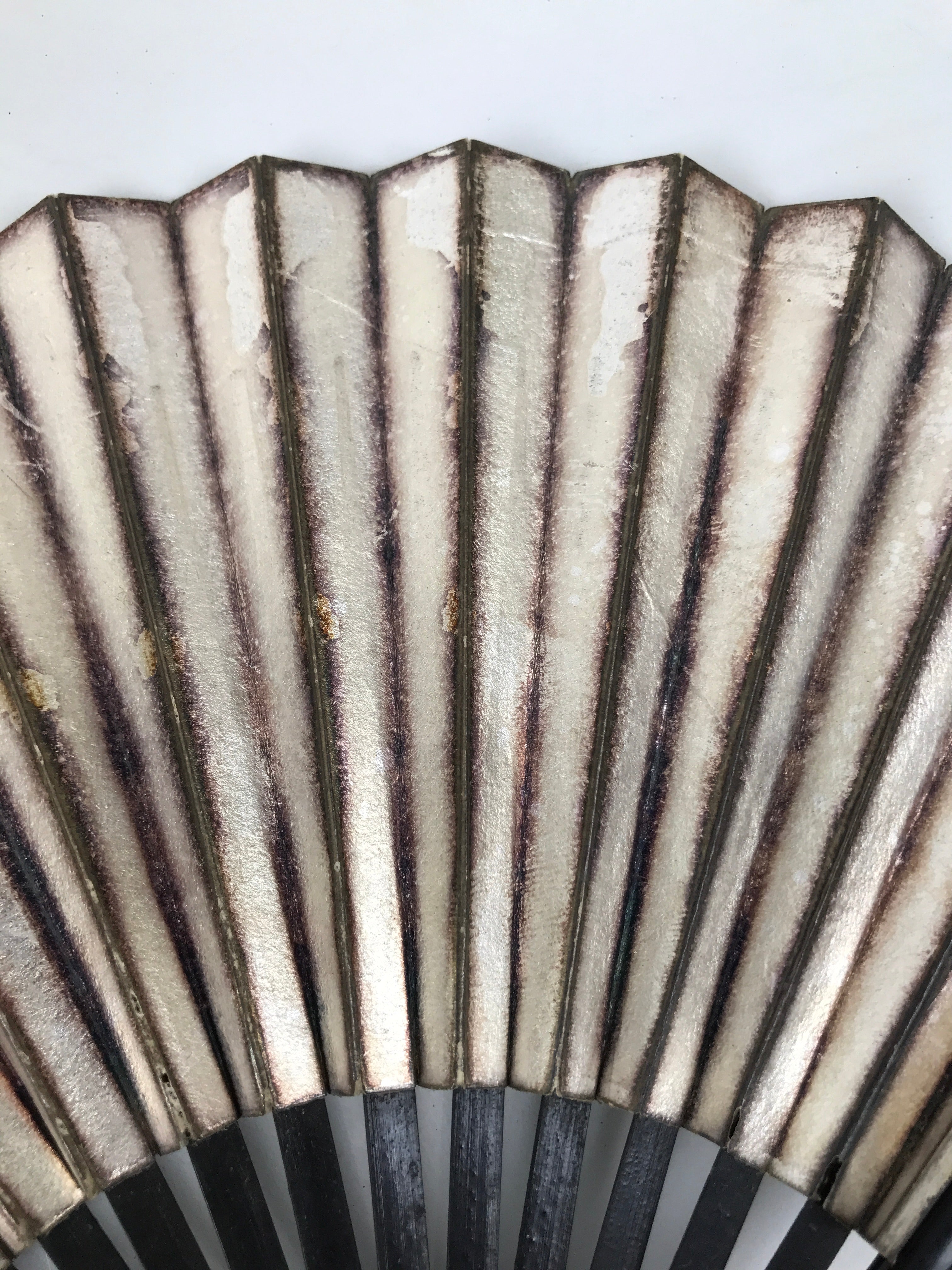 Japanese Paper Folding Fan Sensu Vtg Lacquered Bamboo Gold Silver Formal 4D907