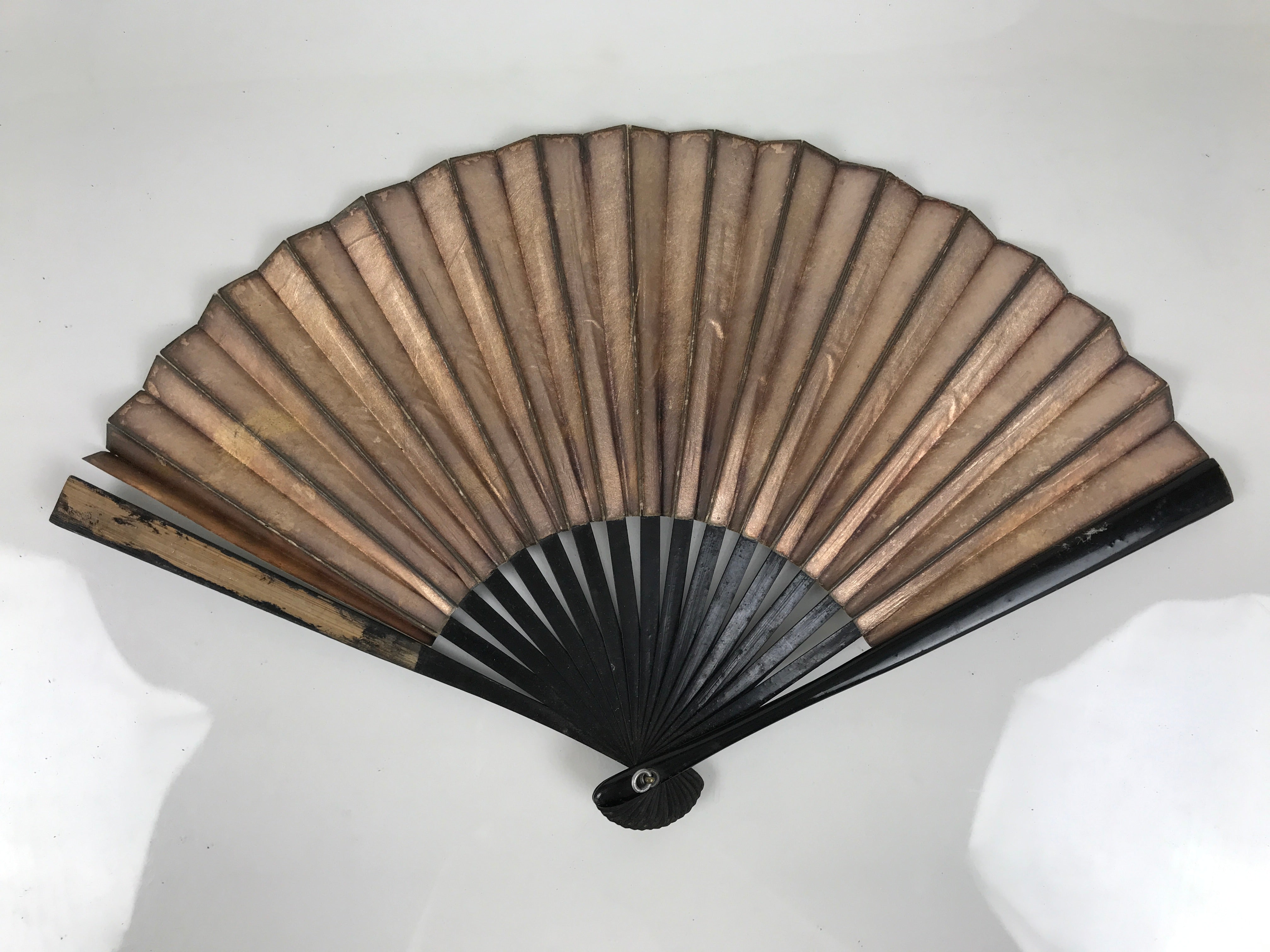 Japanese Paper Folding Fan Sensu Vtg Lacquered Bamboo Gold Silver Formal 4D907