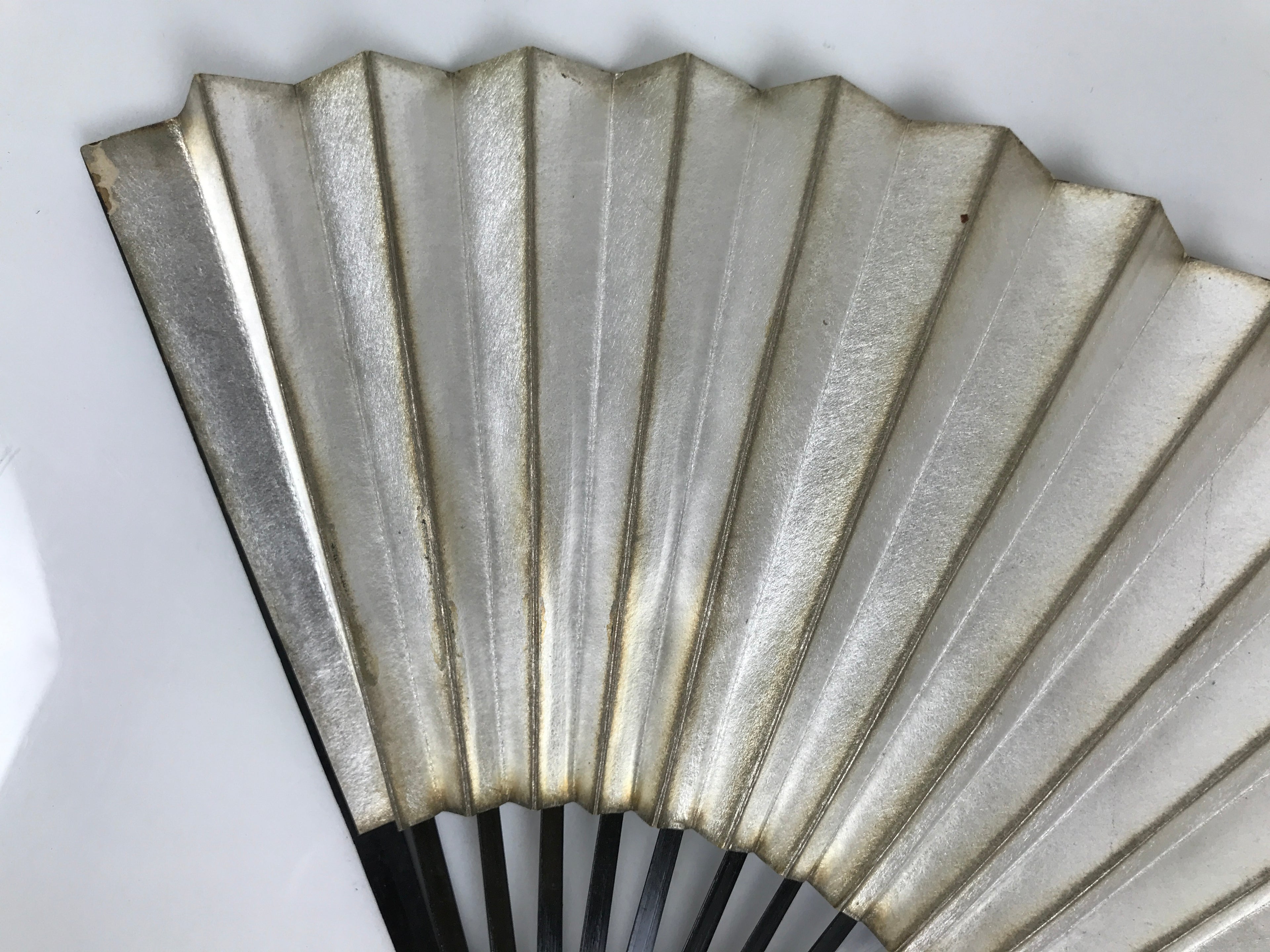 Japanese Paper Folding Fan Sensu Vtg Lacquered Bamboo Gold Silver Formal 4D960