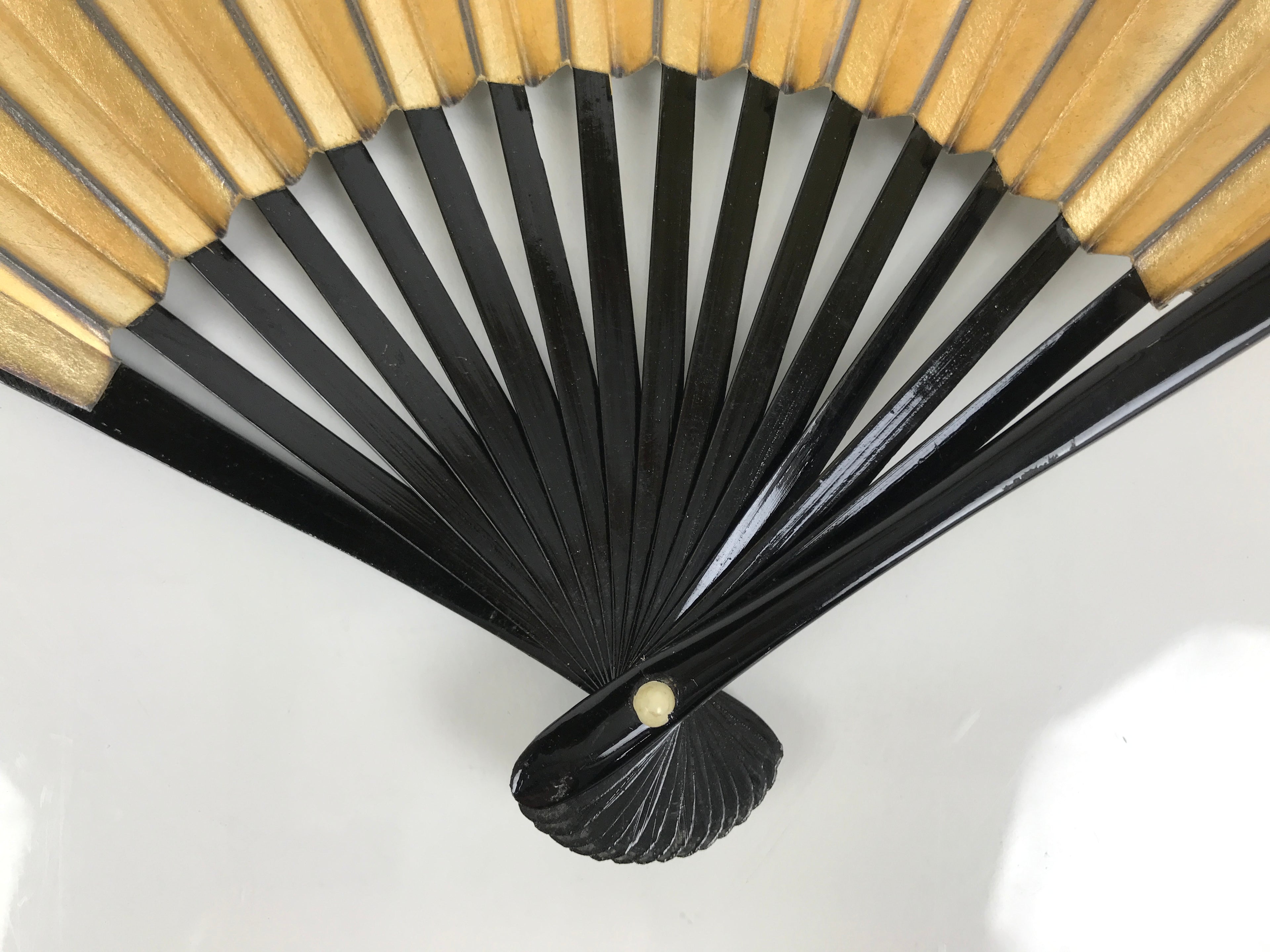 Japanese Paper Folding Fan Sensu Vtg Lacquered Bamboo Gold Silver Formal 4D961
