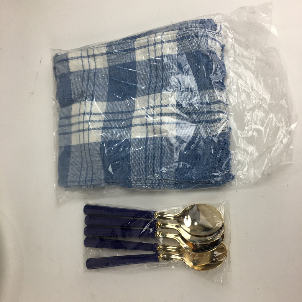 Japanese Picnic Basket Set For 5 Person Vtg Blue Picture Plate Spoon Place Mat J