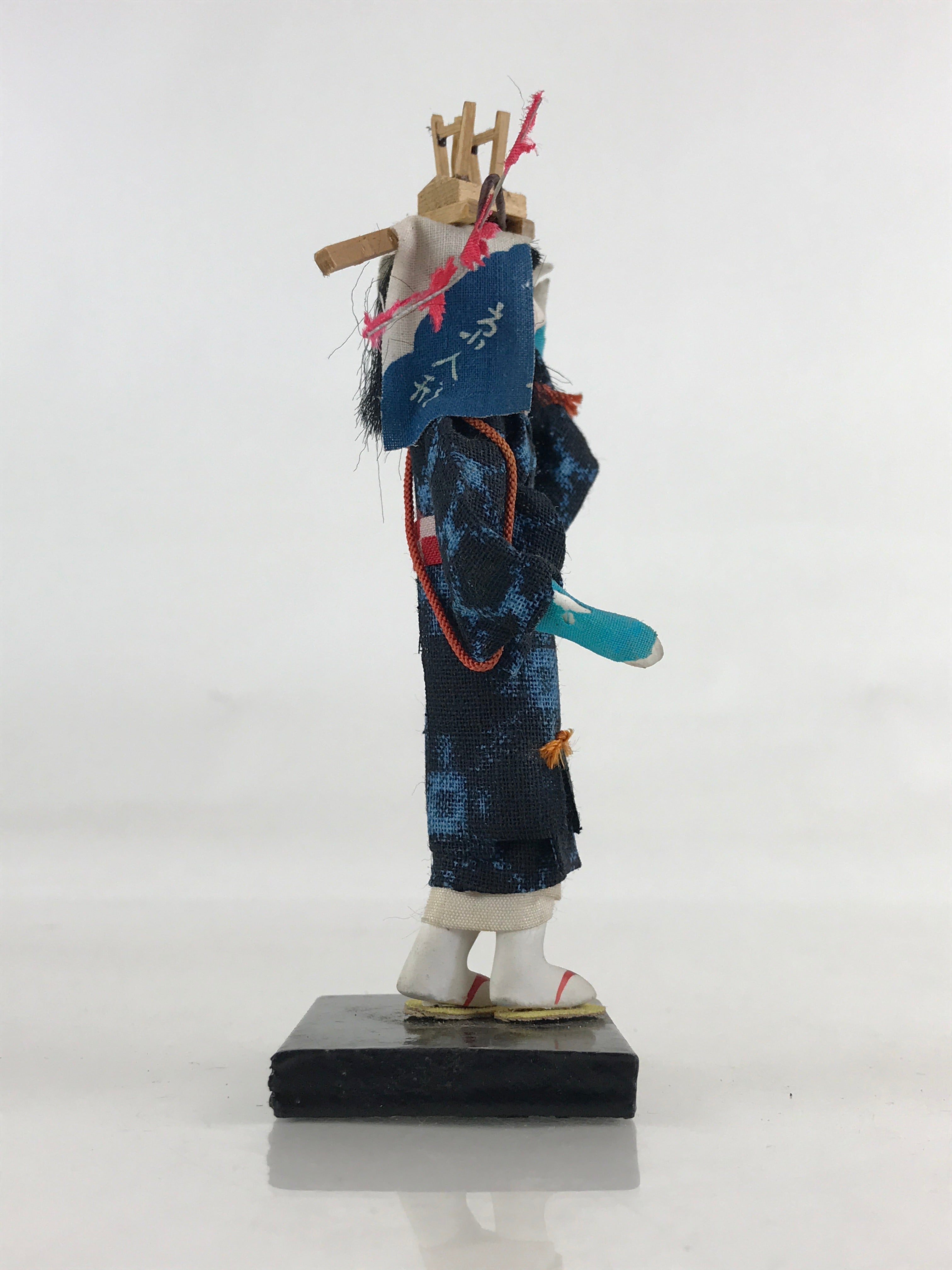 Japanese Plaster Kimono Lady Doll Kyo Ningyo Flower Dance Praying Rain BD887