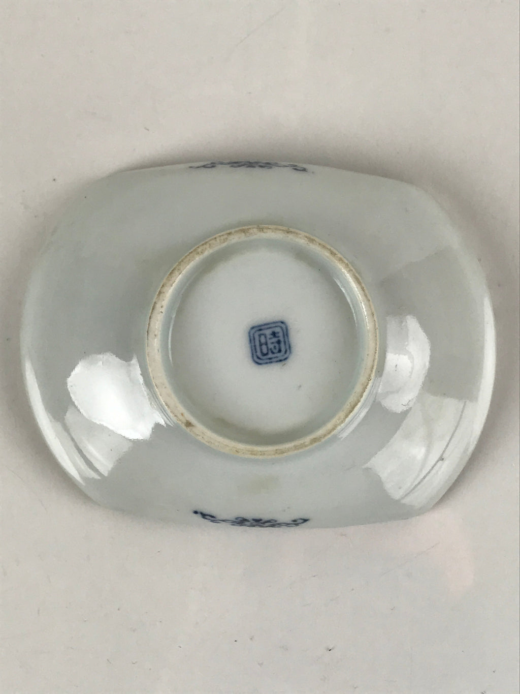 Japanese Porcelain Arita Imari Small Plate Mamezara Vtg Garden Bridge PY909