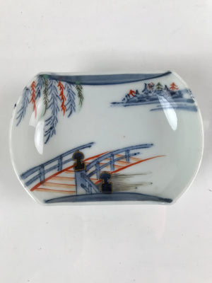 Japanese Porcelain Arita Imari Small Plate Mamezara Vtg Garden Bridge PY911