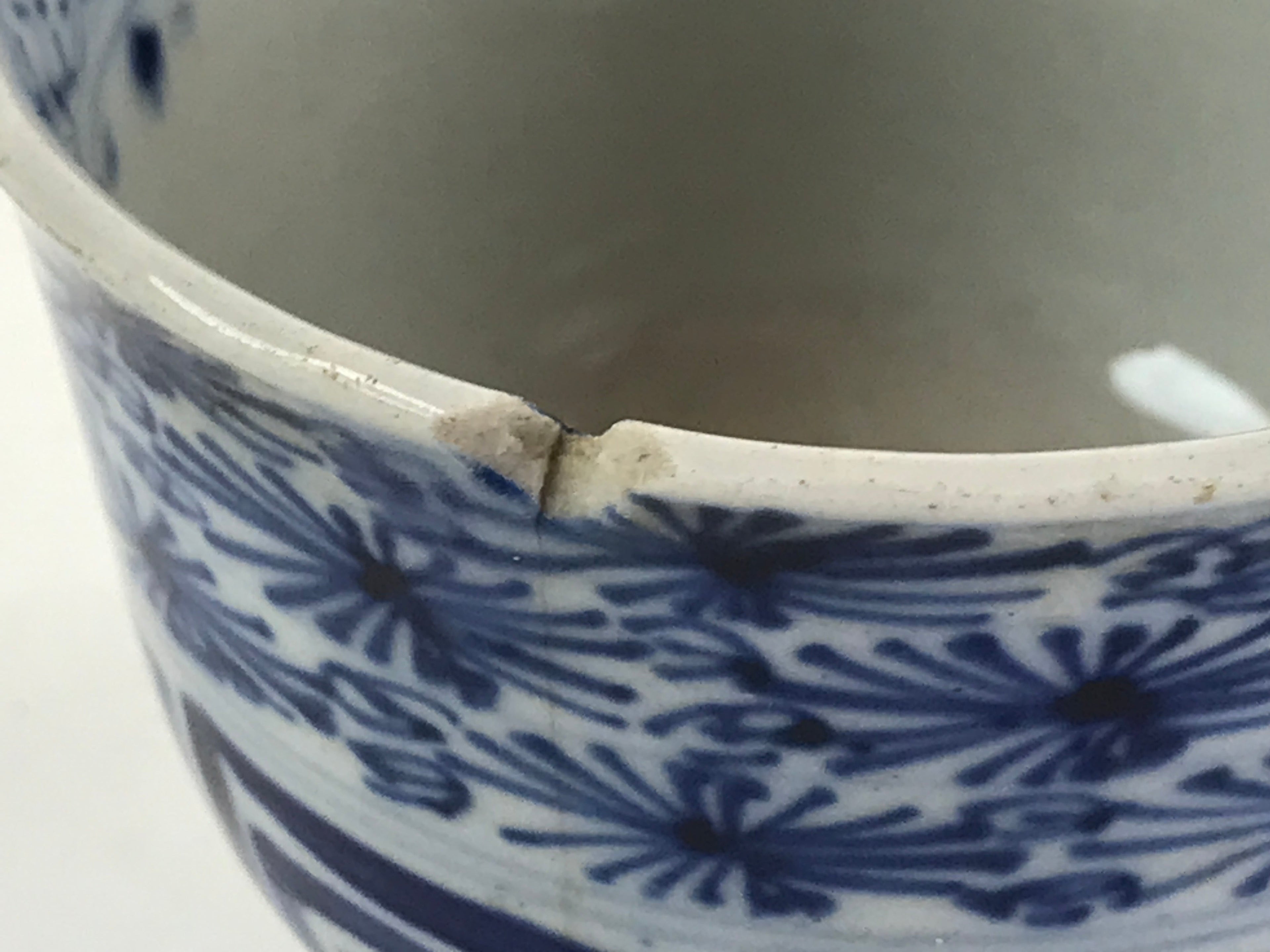 Japanese Porcelain Arita Ware Sometsuke Teacup Vtg Yunomi Flower Sencha TC395