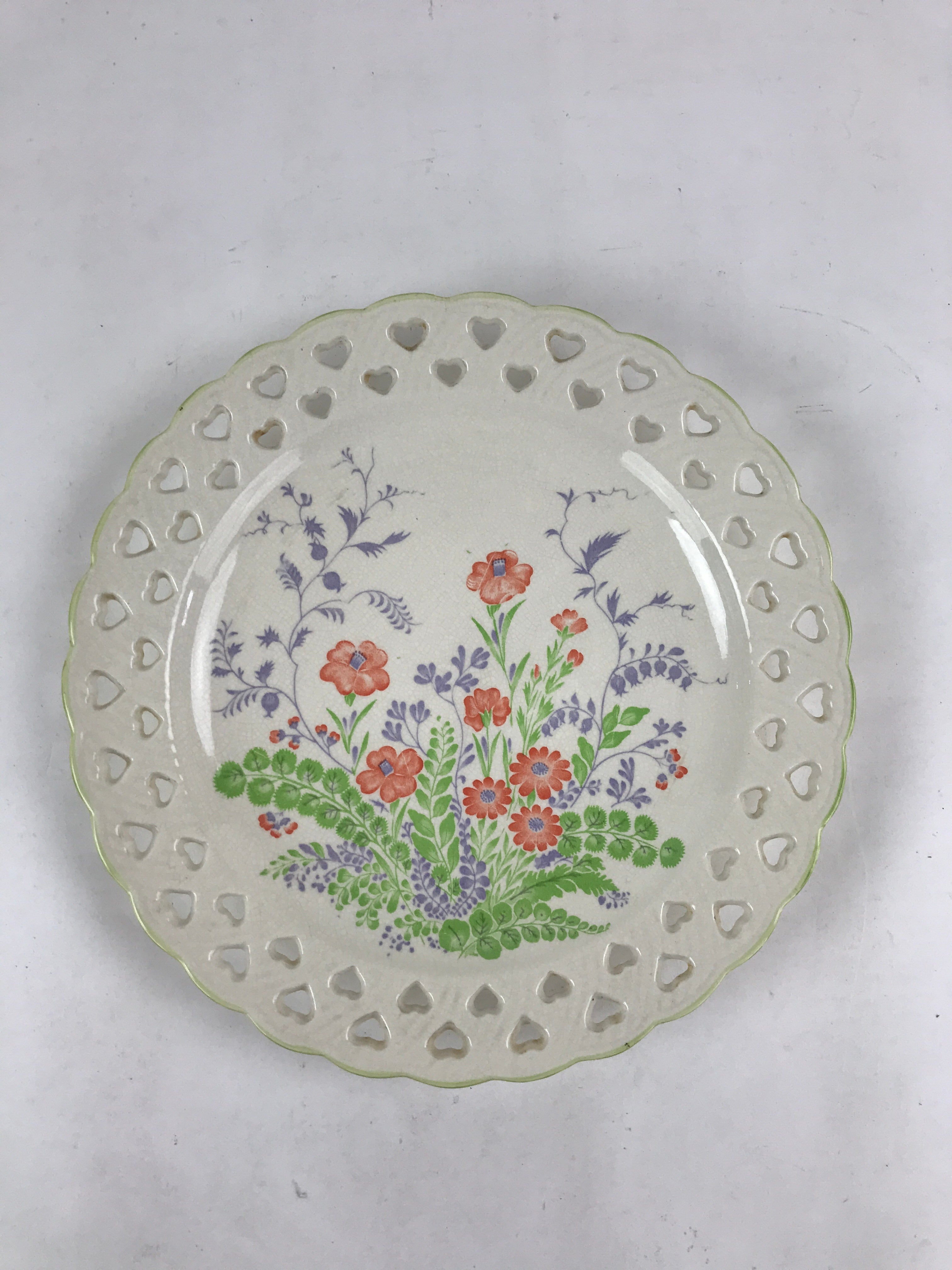 Japanese Porcelain Decorative Ozara Plate Vtg Floral White Purple Red PY486