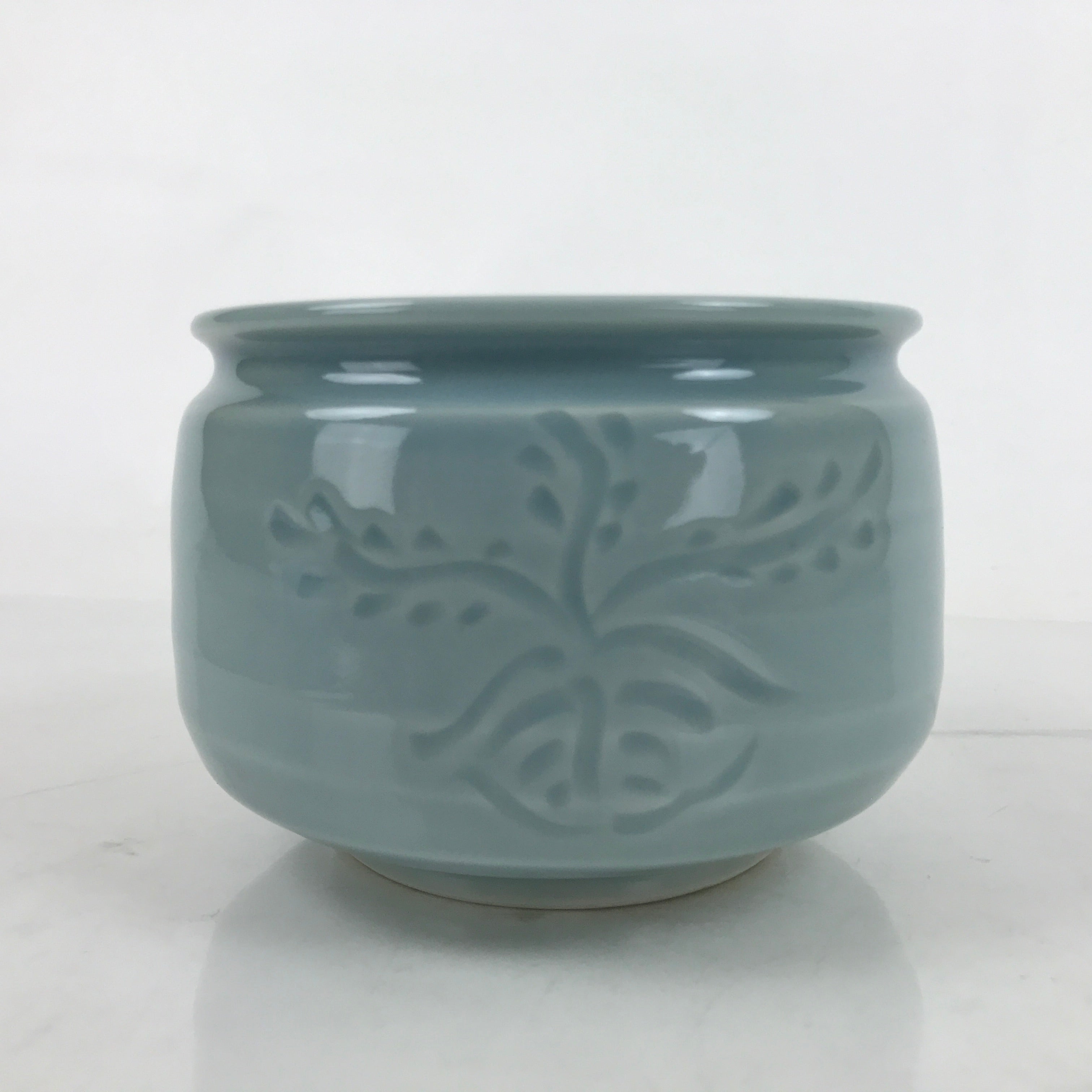 Japanese Porcelain Green Tea Bowl Matcha Chawan Vtg Celadon Seiji Blue CHB96