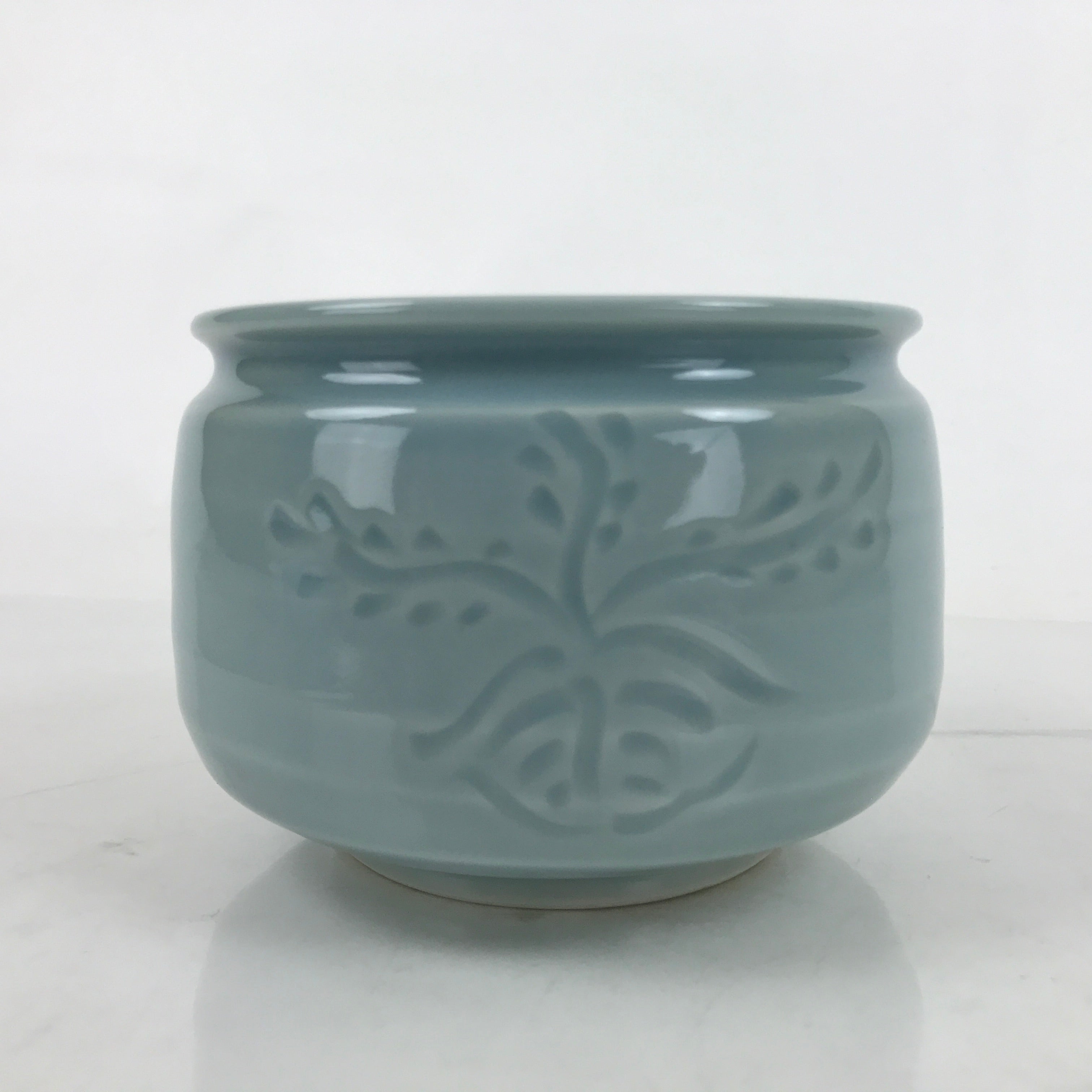 Japanese Porcelain Green Tea Bowl Matcha Chawan Vtg Celadon Seiji Blue CHB96