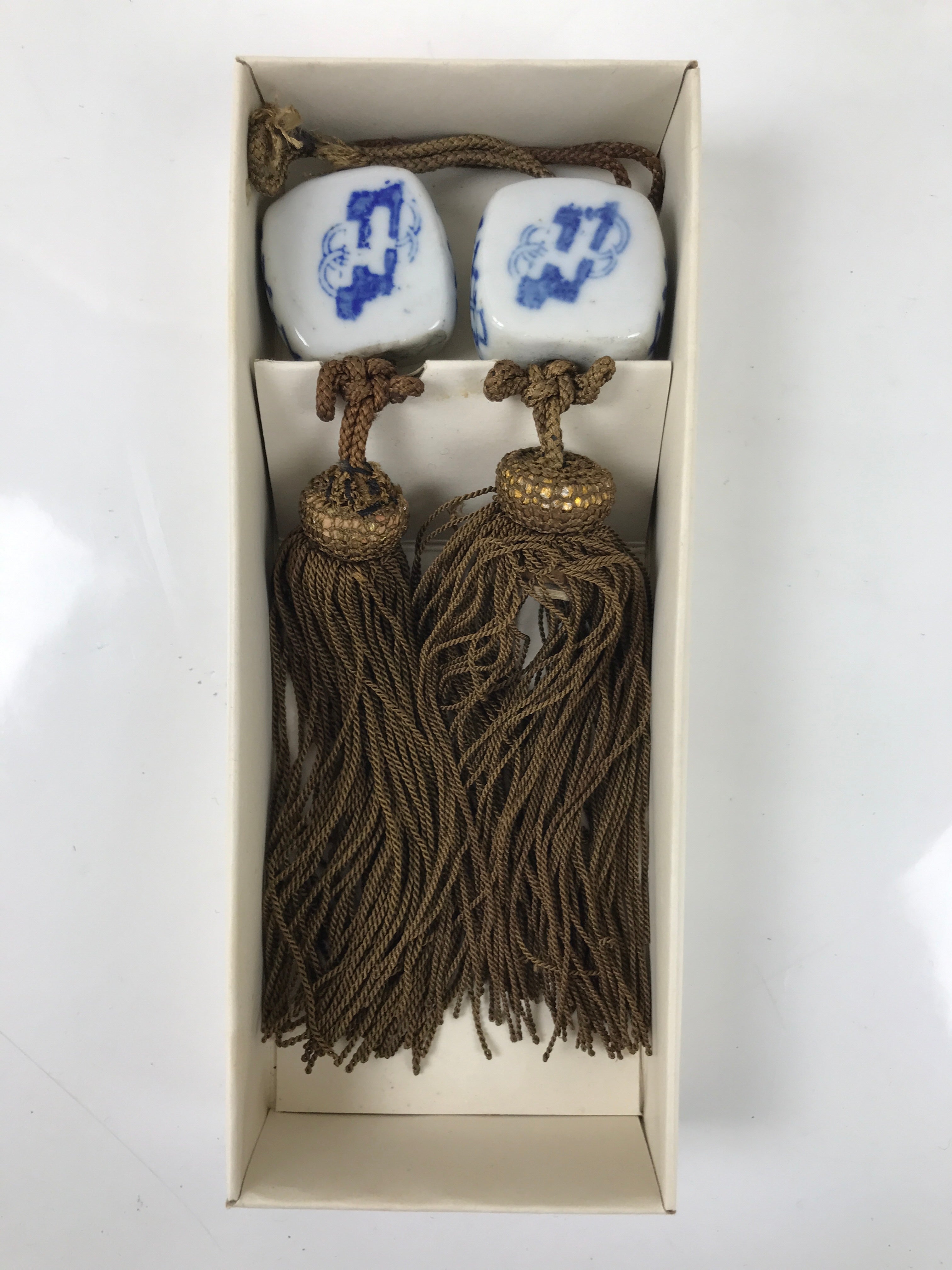 Japanese Porcelain Hanging Scroll Weights Vtg Fuchin Kakejiku Brown Tassel FC361