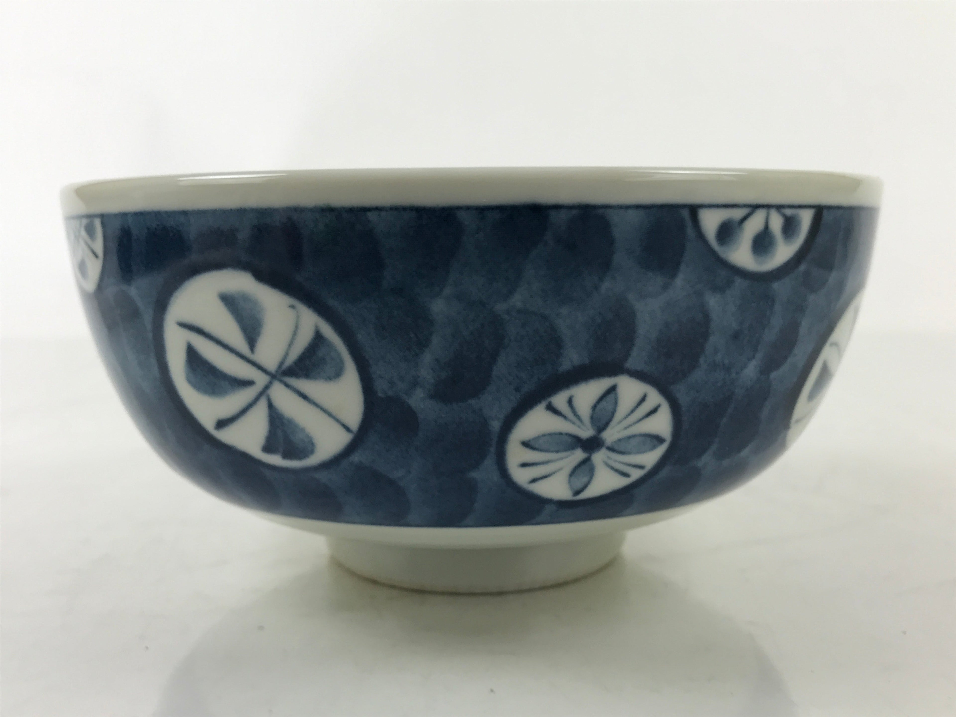 Japanese Porcelain Large Donburi Bowl Sometsuke Vtg Blue White Floral Dish Y199