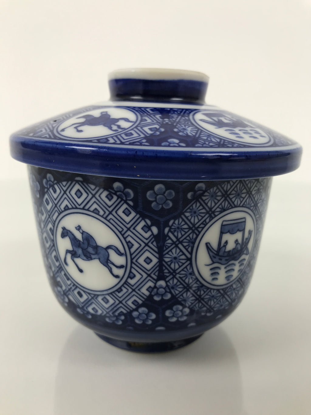 Japanese Porcelain Lidded Bowl Mushiwan Vtg White Blue Horse Boat Sometsuke Y454