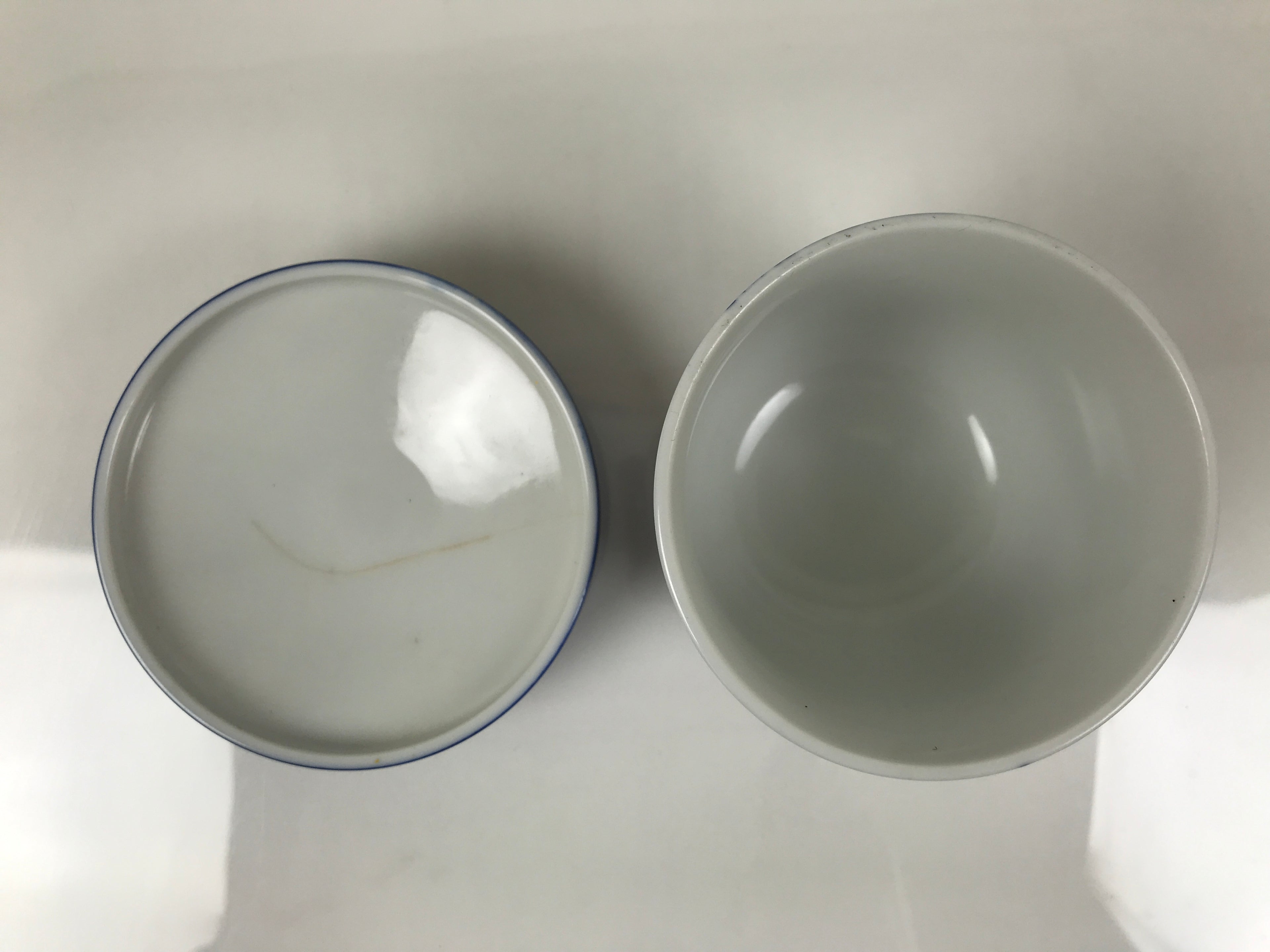 Japanese Porcelain Lidded Bowl Mushiwan Vtg White Blue Horse Boat Sometsuke Y454