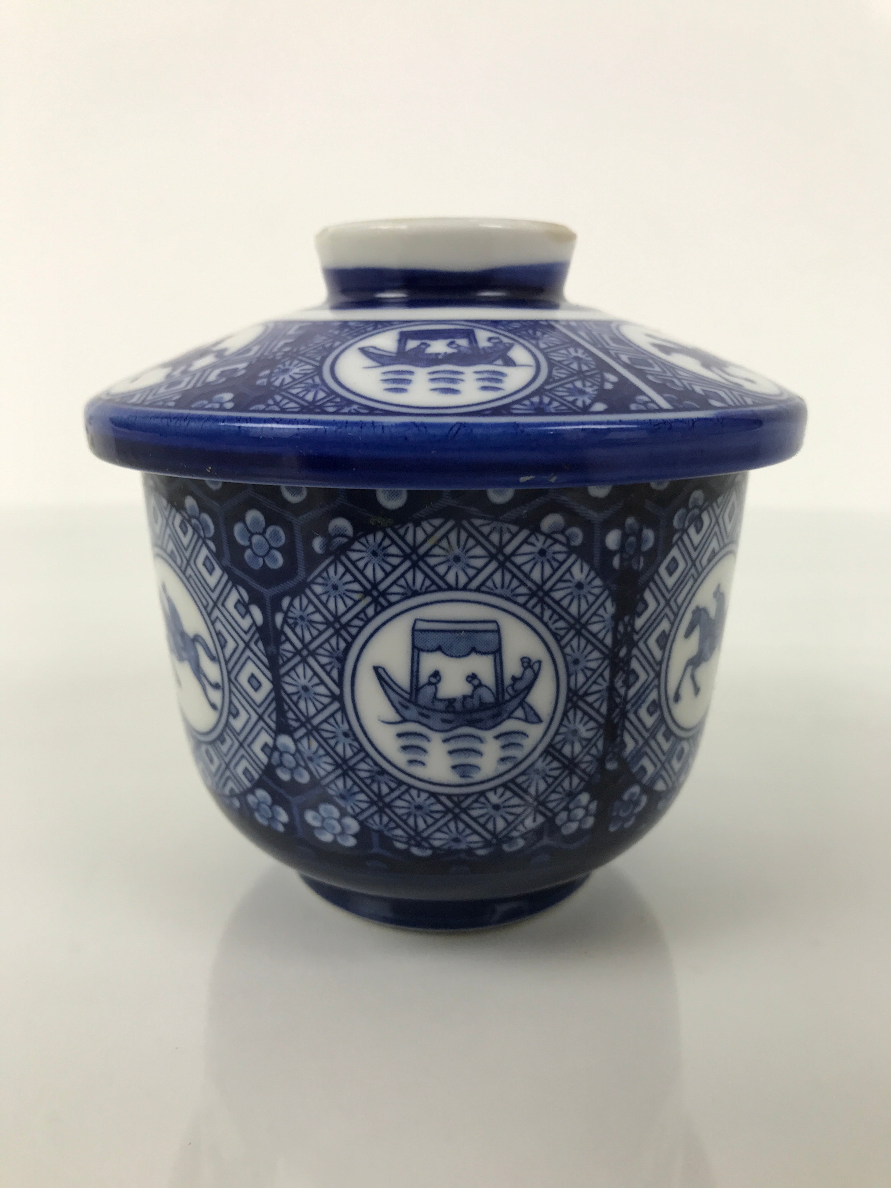 Japanese Porcelain Lidded Bowl Mushiwan Vtg White Blue Horse Boat Sometsuke Y455