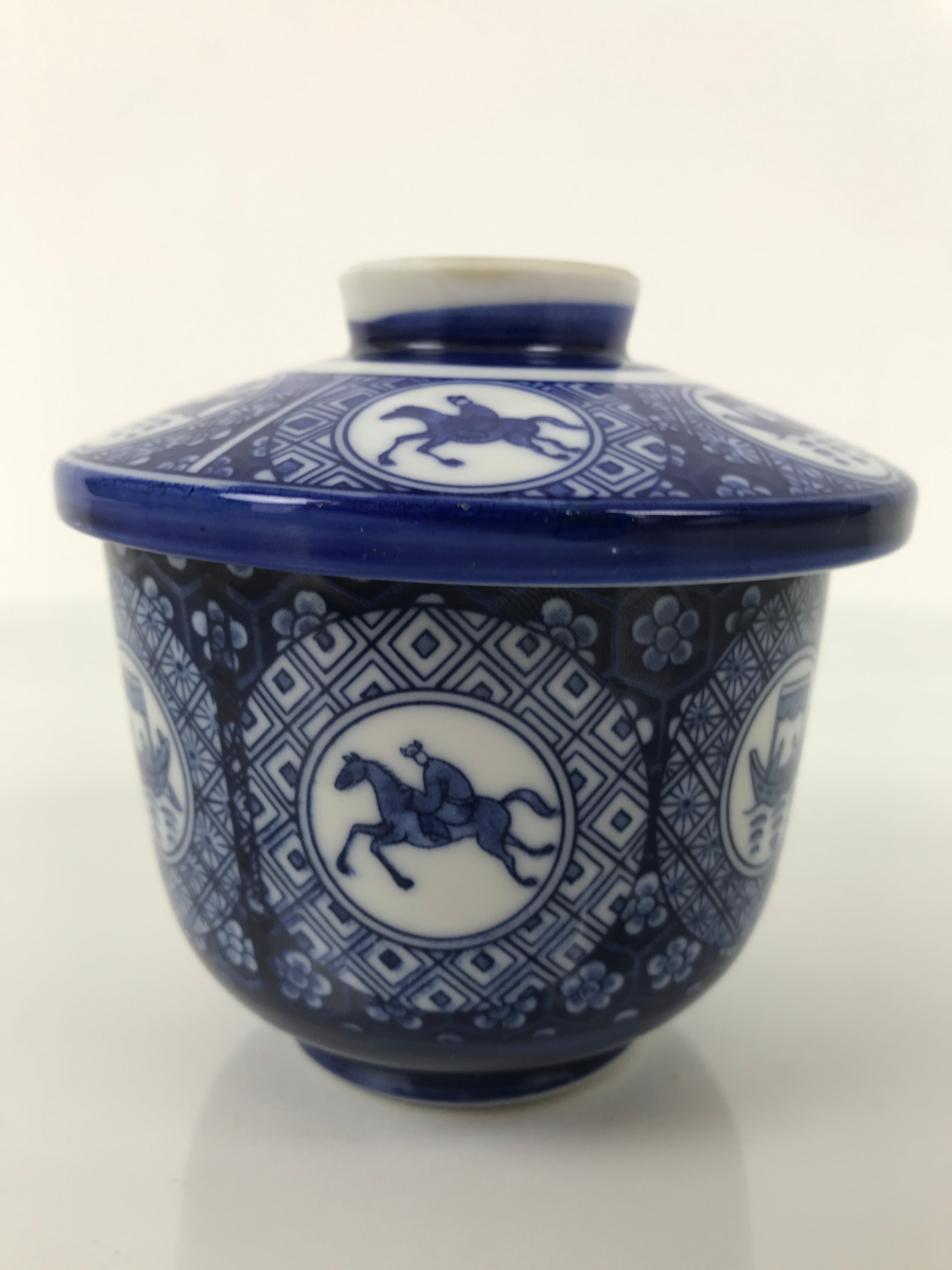 Japanese Porcelain Lidded Bowl Mushiwan Vtg White Blue Horse Boat Sometsuke Y455
