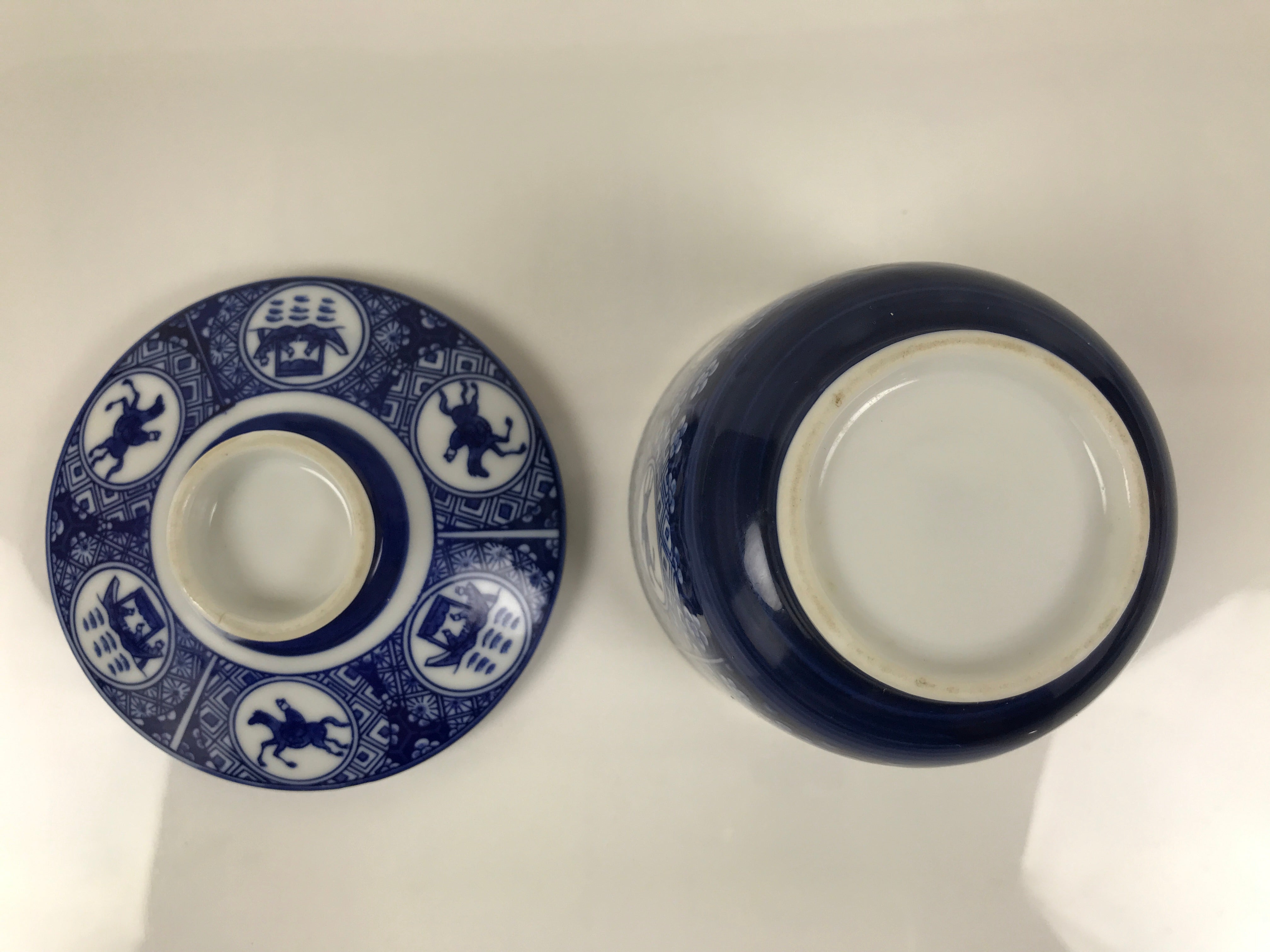 Japanese Porcelain Lidded Bowl Mushiwan Vtg White Blue Horse Boat Sometsuke Y455