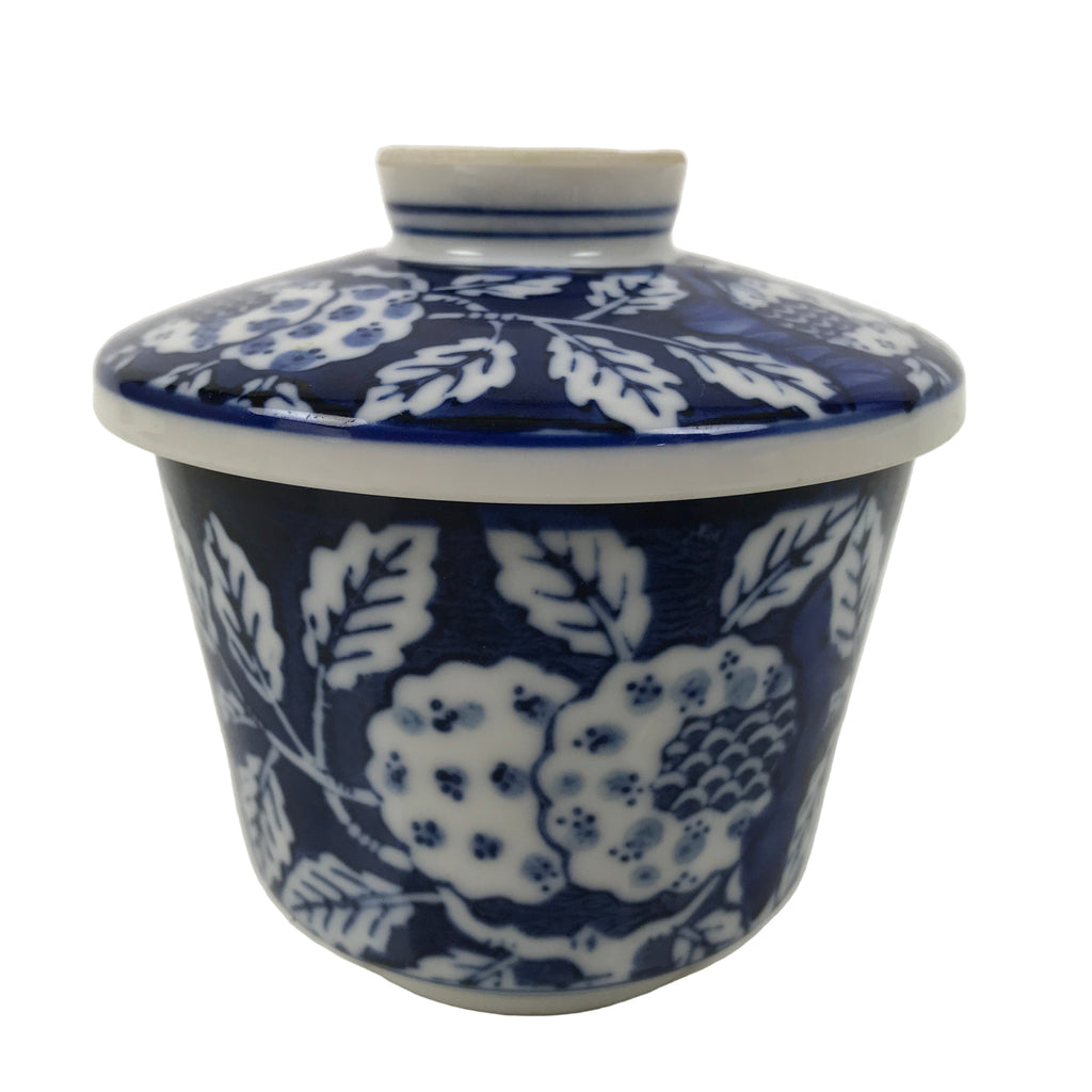 Japanese Porcelain Lidded Bowl Mushiwan White Blue Leaf Floral Sometsuke Y456