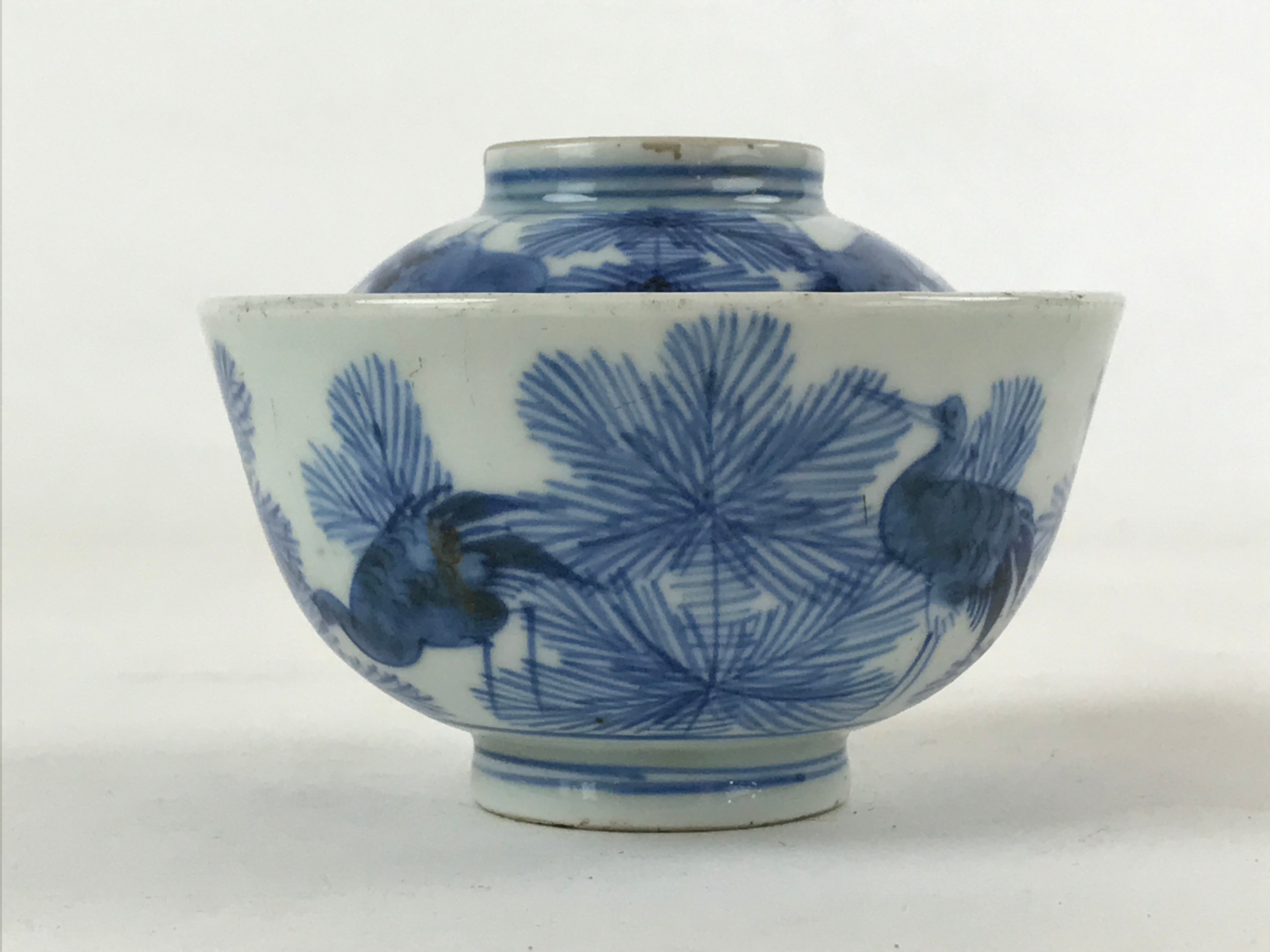 Japanese Porcelain Lidded Bowl Vtg Chawan Pottery Blue Birds Foliage PY498