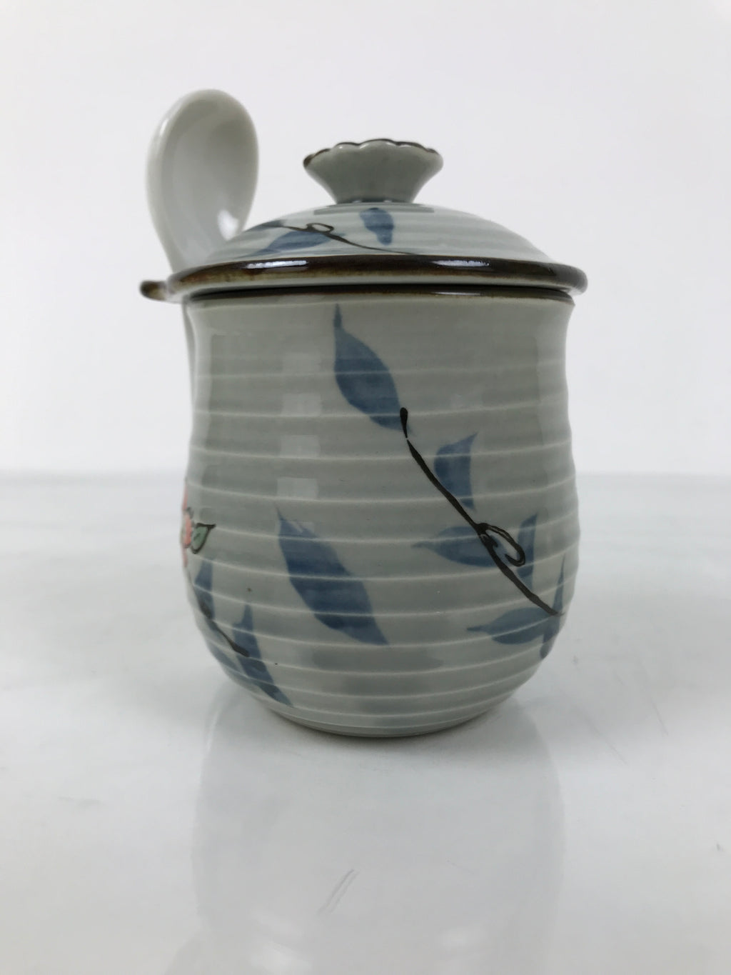 Japanese Porcelain Lidded Cup w/Spoon Pink Cherry Blossom Blue Container Y488