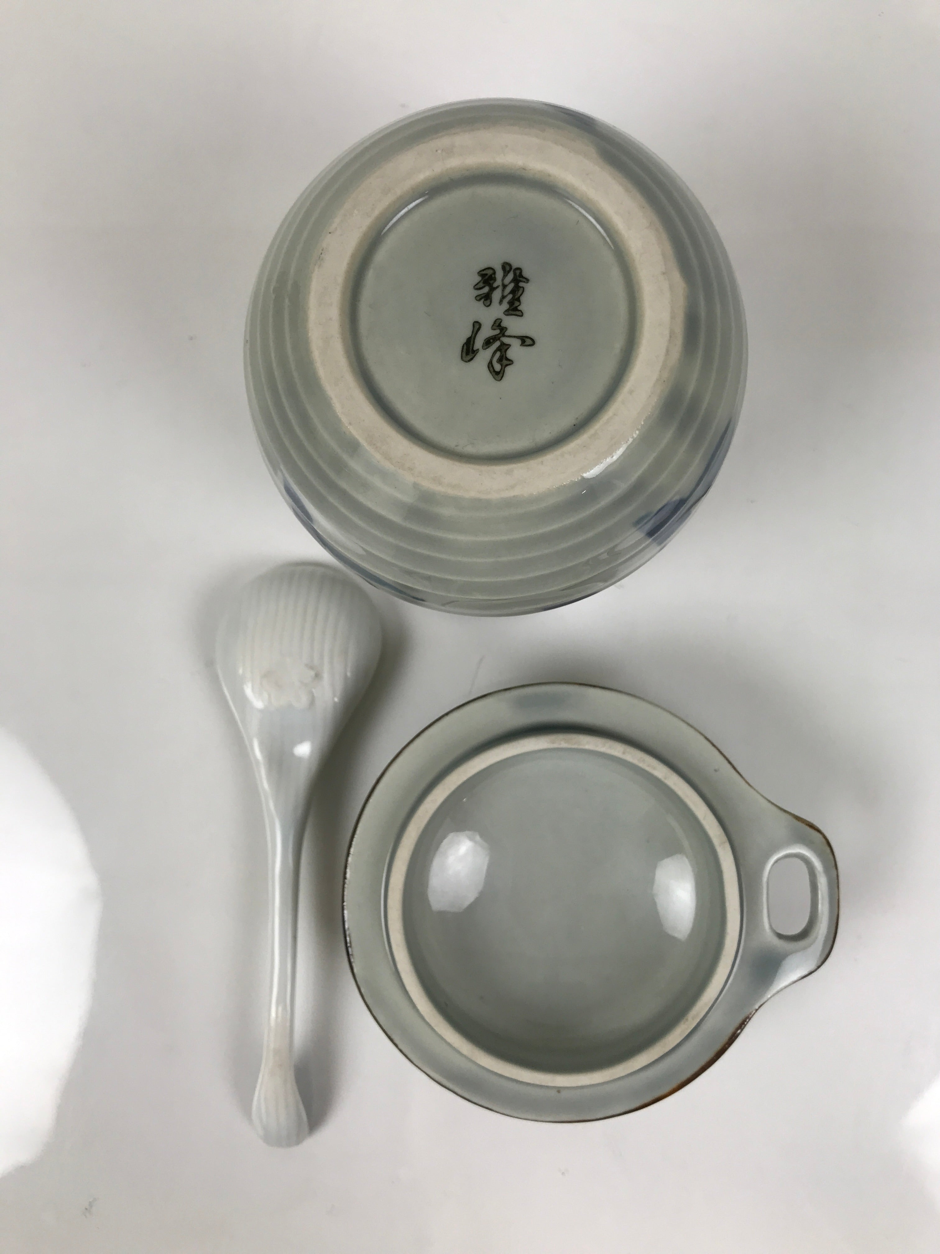 Japanese Porcelain Lidded Cup w/Spoon Pink Cherry Blossom Blue Container Y490