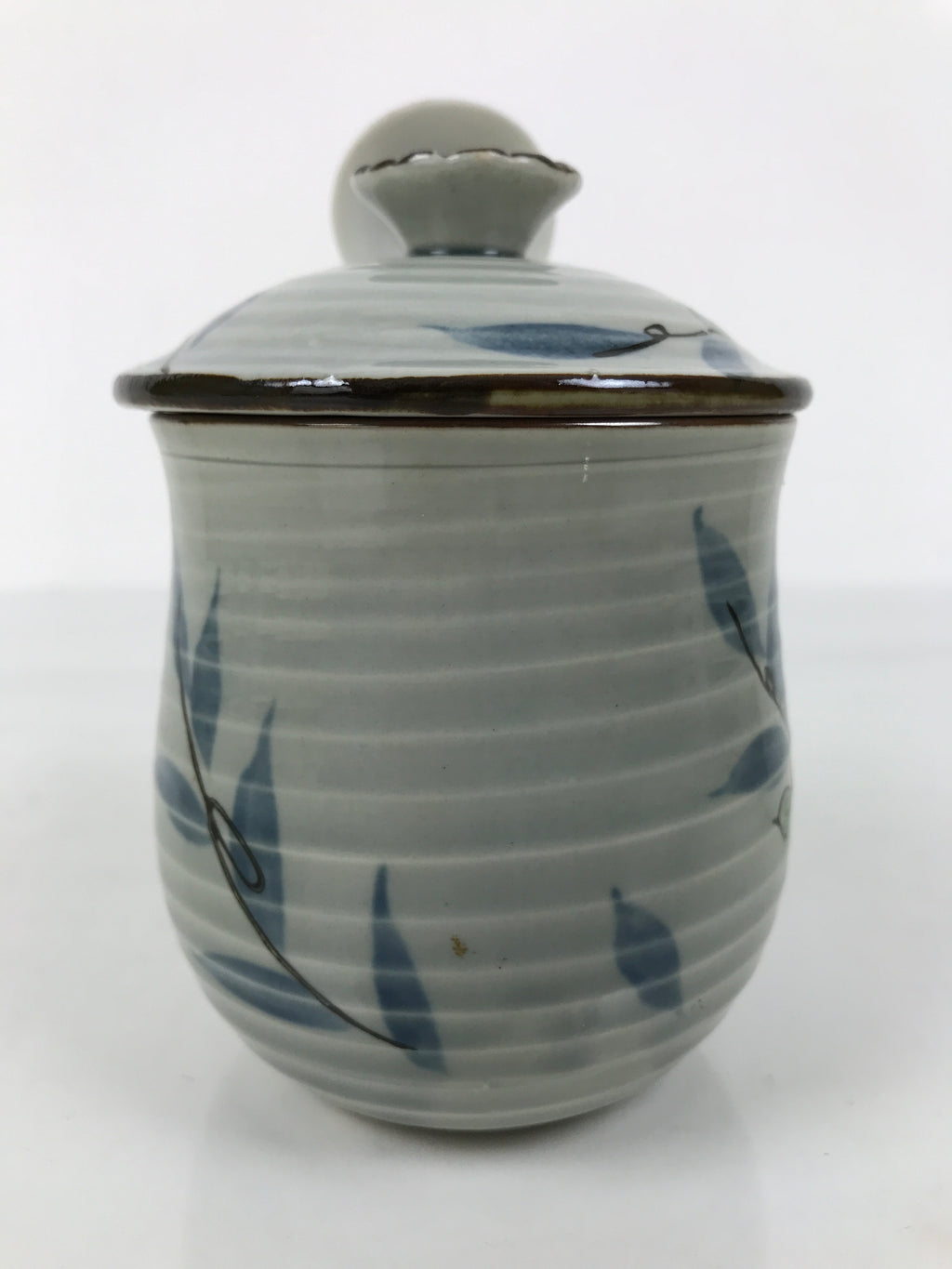 Japanese Porcelain Lidded Cup w/Spoon Pink Cherry Blossom Blue Container Y492