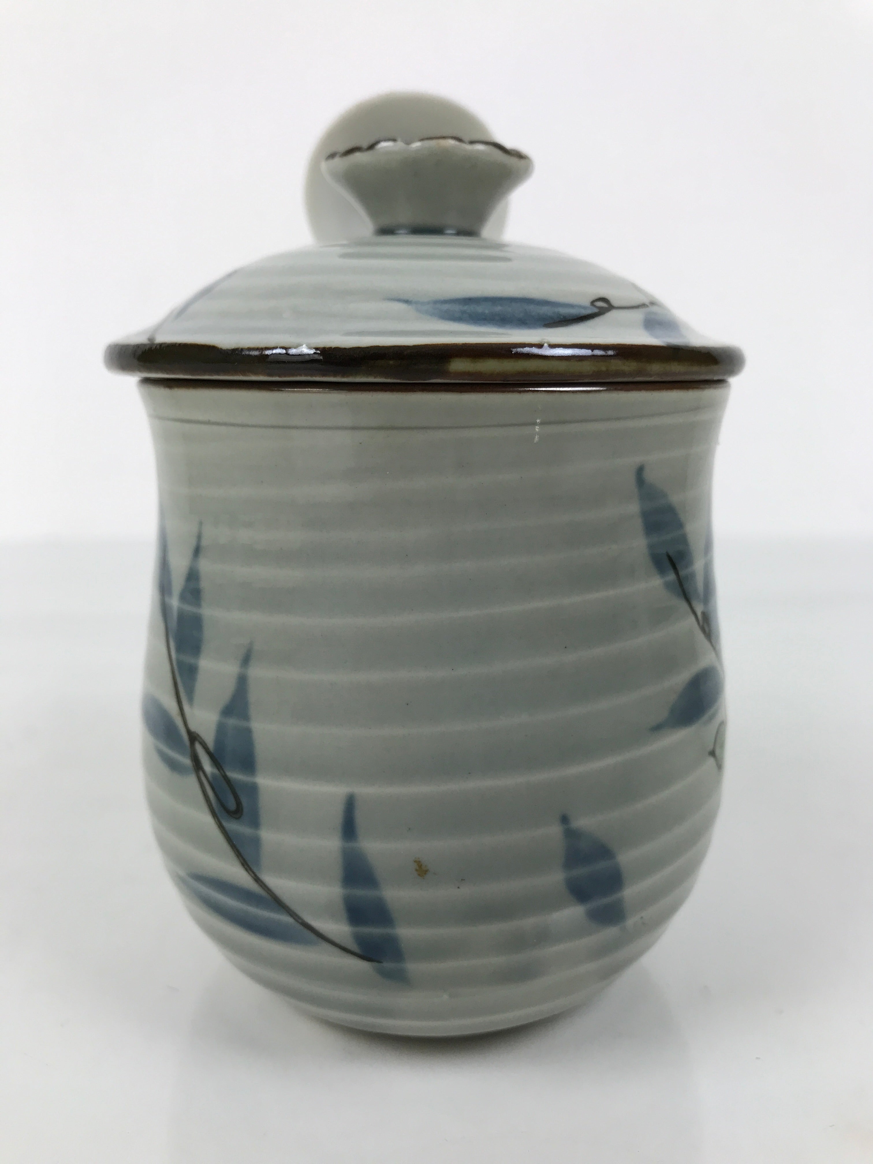 Japanese Porcelain Lidded Cup w/Spoon Pink Cherry Blossom Blue Container Y492