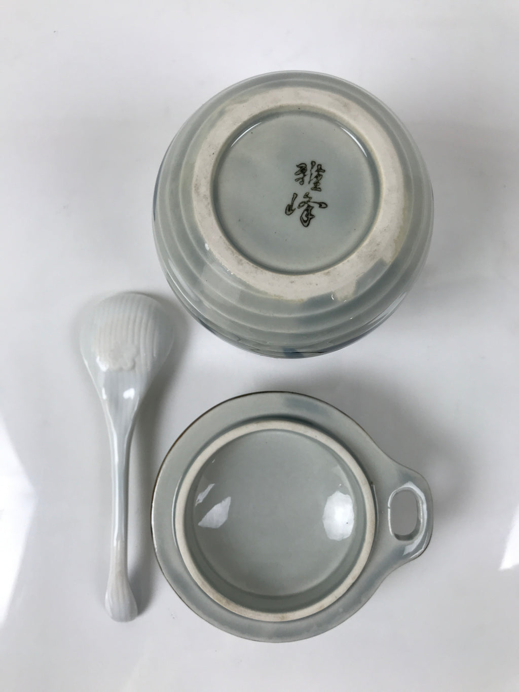 Japanese Porcelain Lidded Cup w/Spoon Pink Cherry Blossom Blue Container Y492