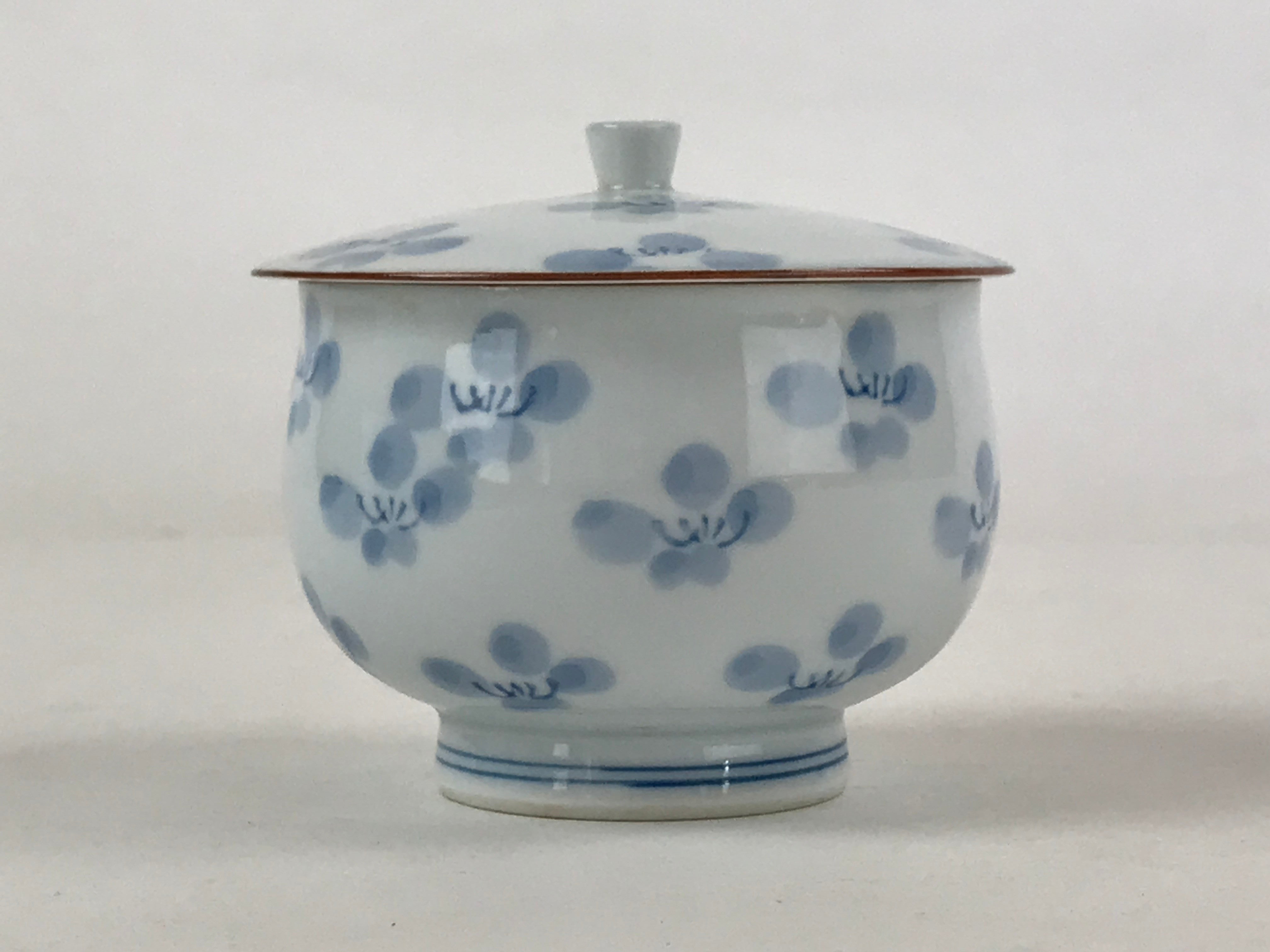 Japanese Porcelain Lidded Teacup Chawan Vtg Blue Flowers Pottery Yunomi TC386