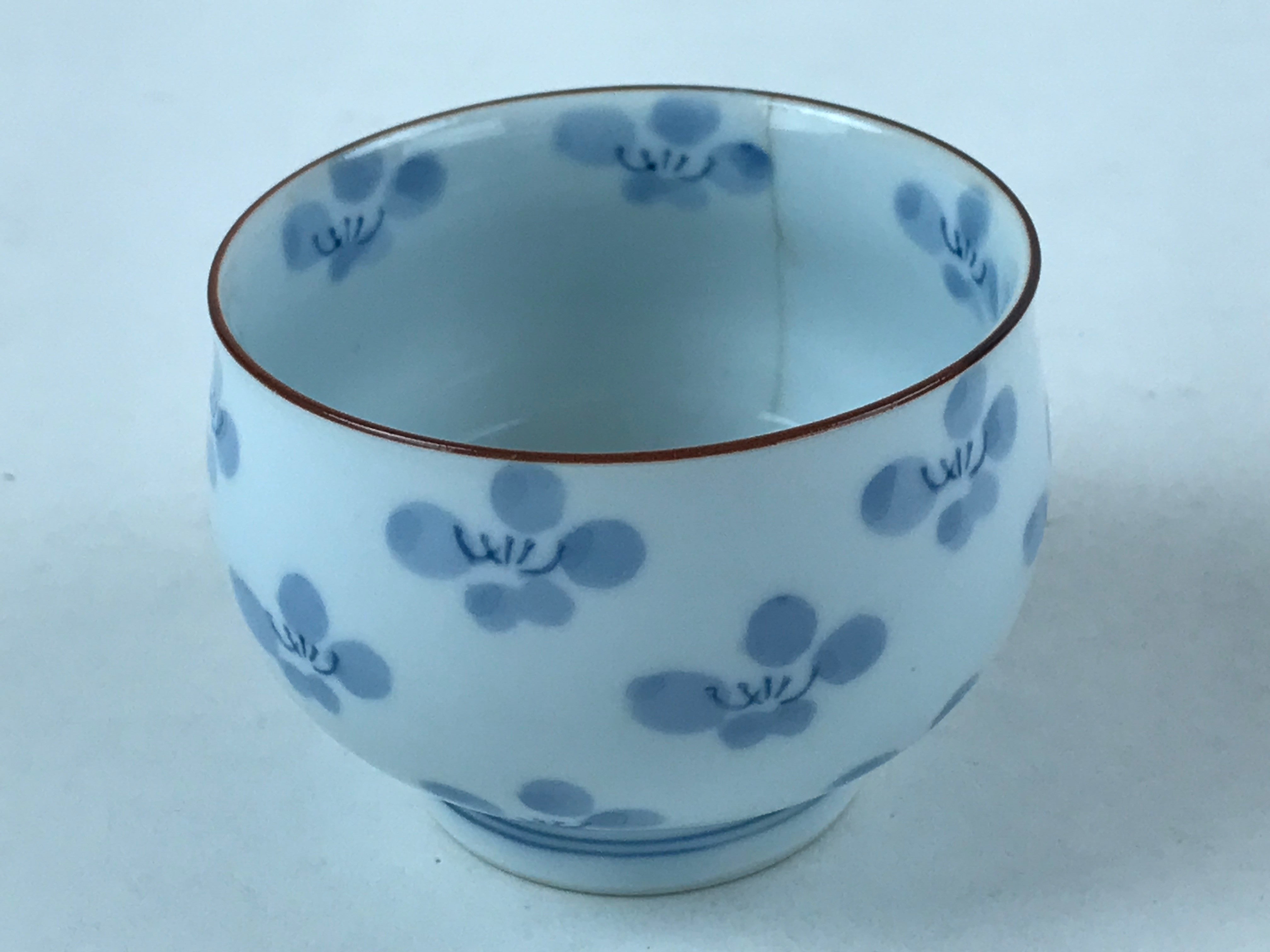 Japanese Porcelain Lidded Teacup Vtg Blue Flowers Pottery Chawan Yunomi TC388