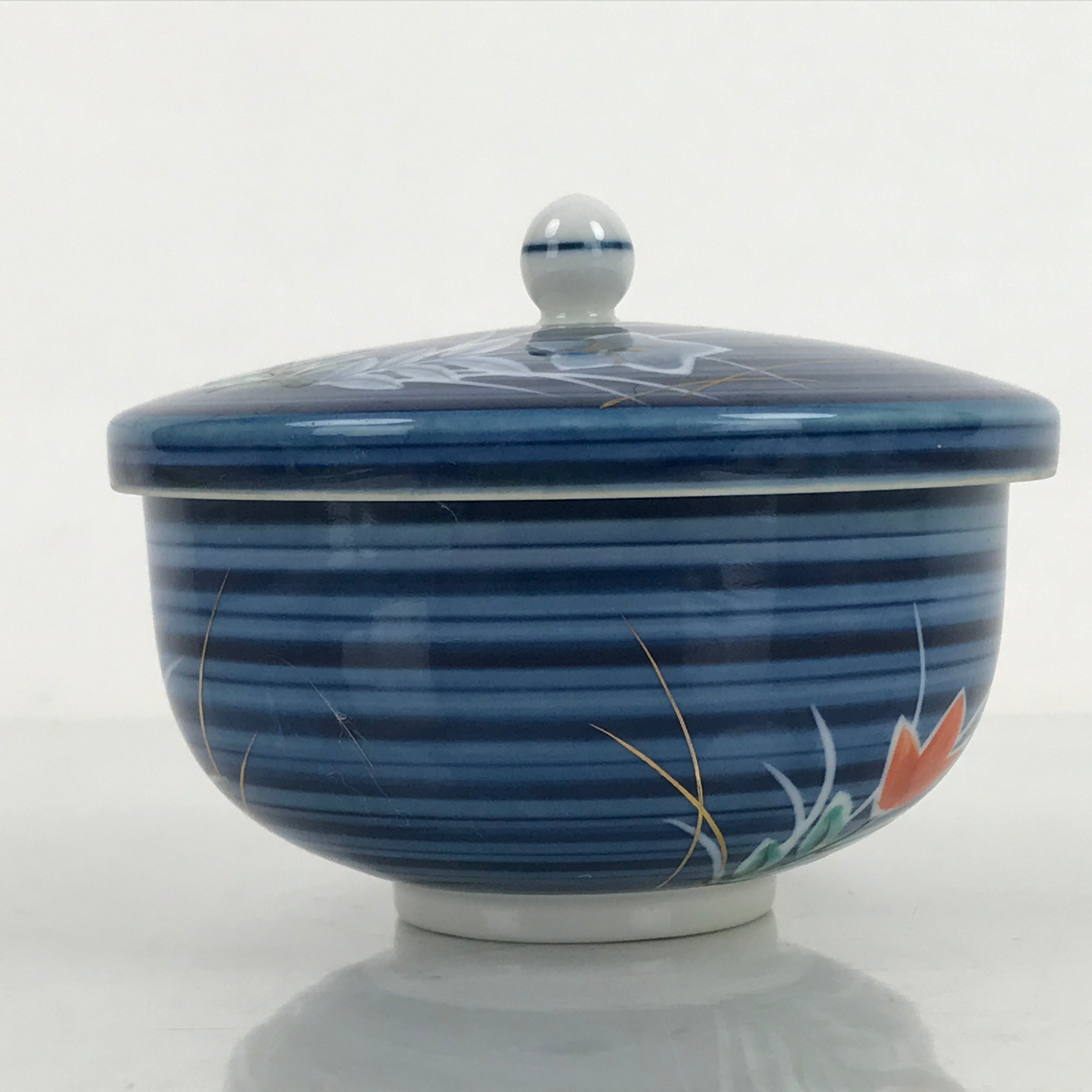 Japanese Porcelain Lidded Teacup Vtg Kikyo Balloon Flower Yunomi Blue TC503