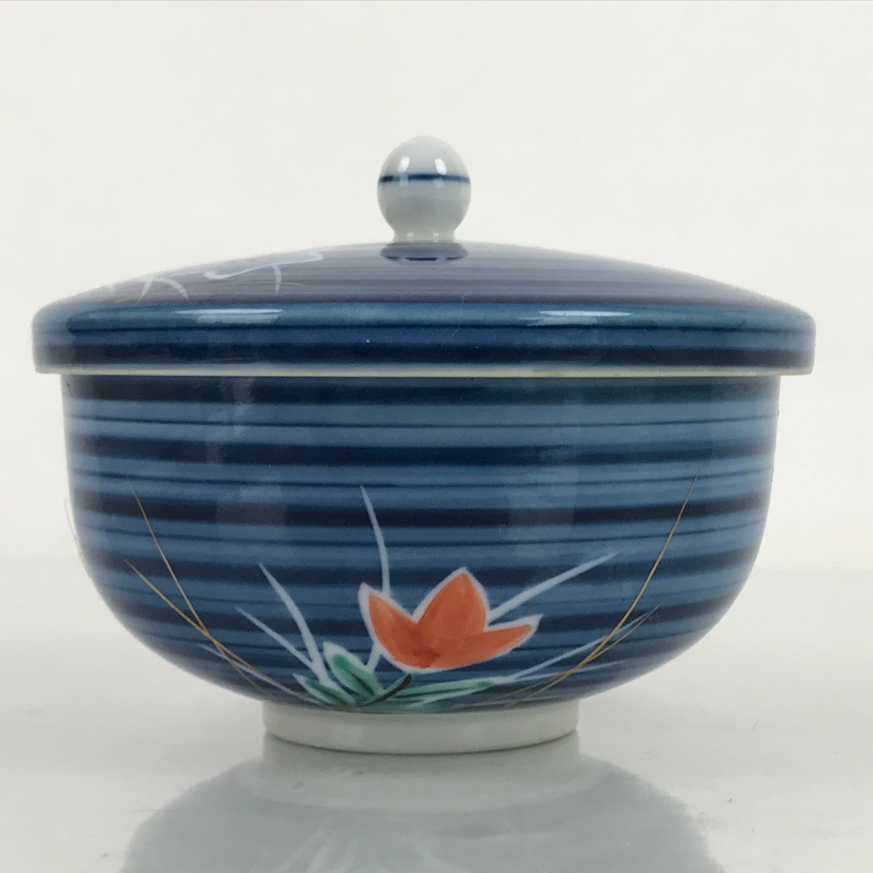 Japanese Porcelain Lidded Teacup Vtg Kikyo Balloon Flower Yunomi Blue TC503