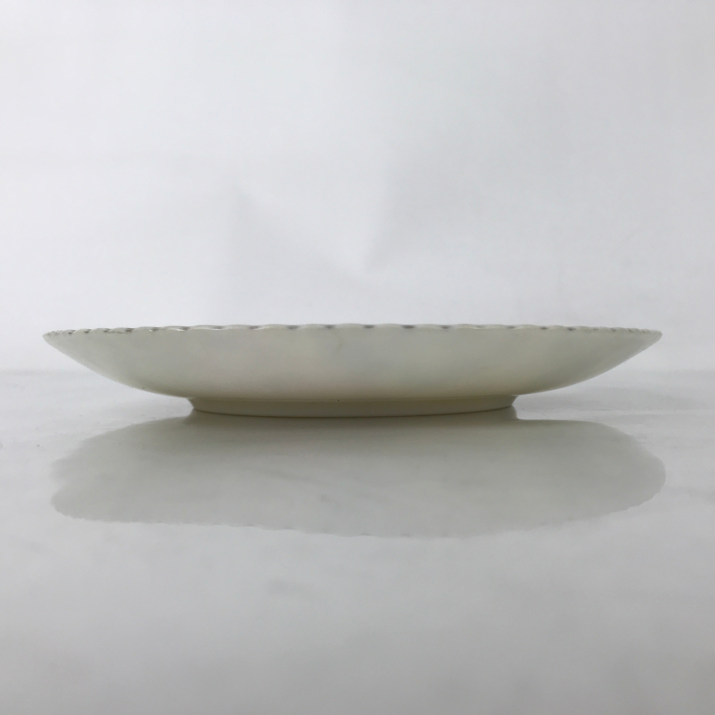 Japanese Porcelain Medium Serving Plate Chuzara Vtg Round Pink Floral Leaf Y244