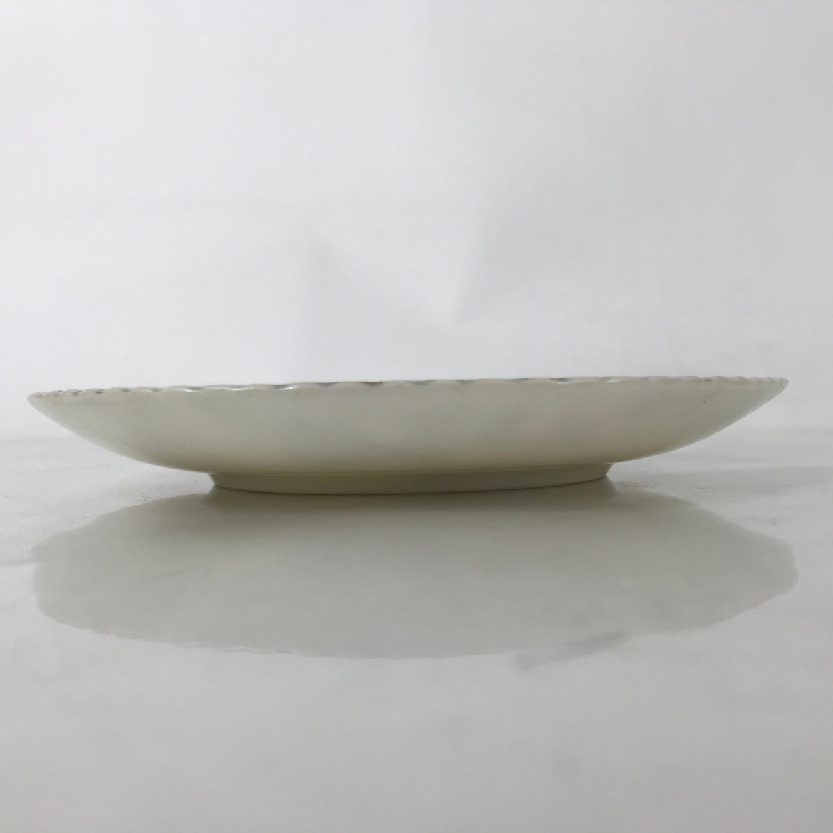 Japanese Porcelain Medium Serving Plate Chuzara Vtg Round Pink Floral Leaf Y245