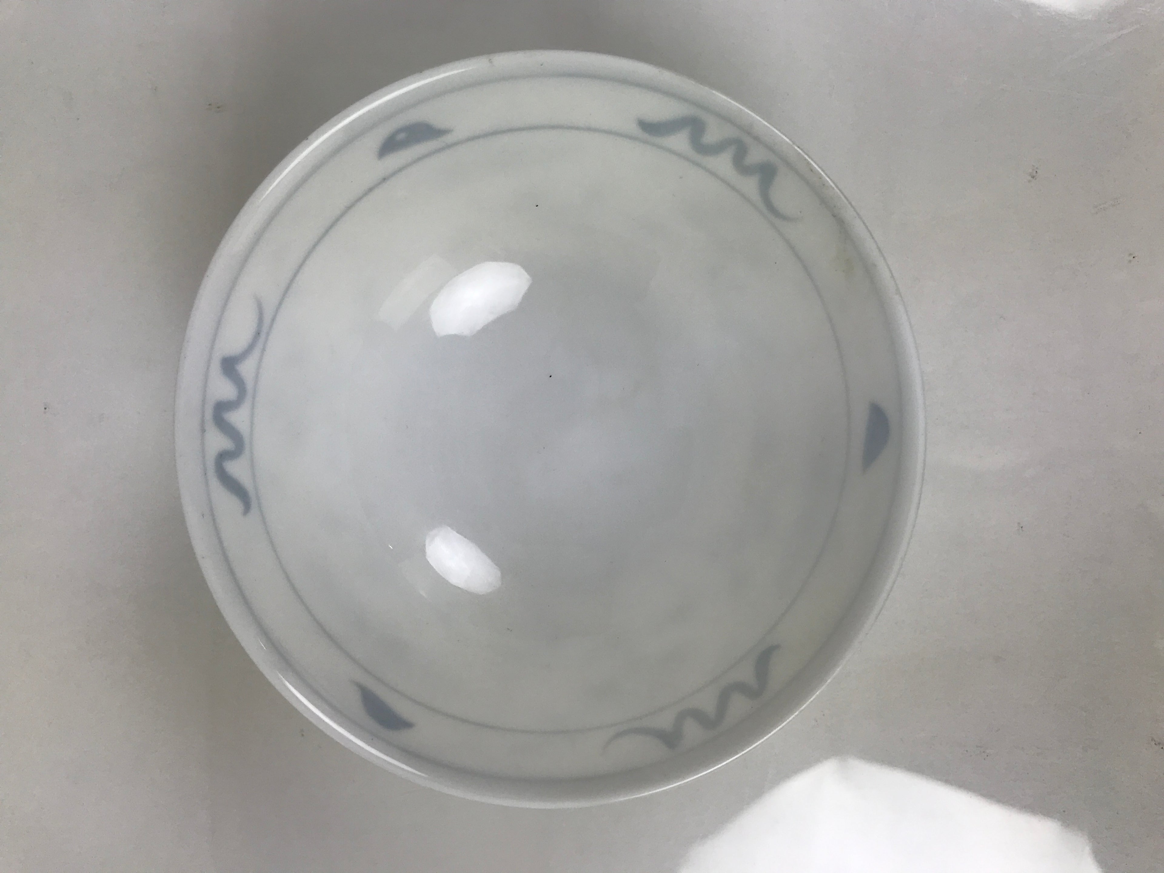 Japanese Porcelain Mino Ware Rice Bowl Chawan Vtg White Blue Plant Vine Tea Y495