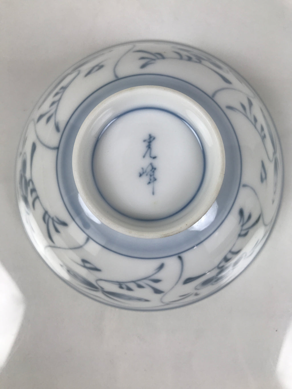 Japanese Porcelain Mino Ware Rice Bowl Chawan Vtg White Blue Plant Vine Tea Y501