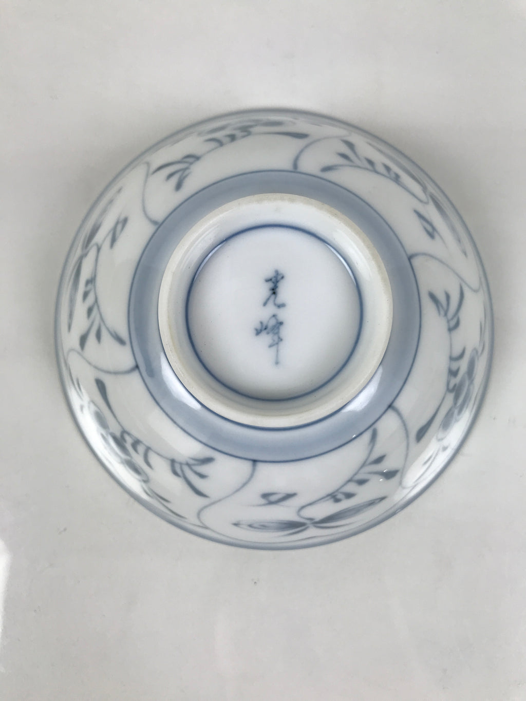 Japanese Porcelain Mino Ware Rice Bowl Chawan Vtg White Blue Plant Vine Tea Y504