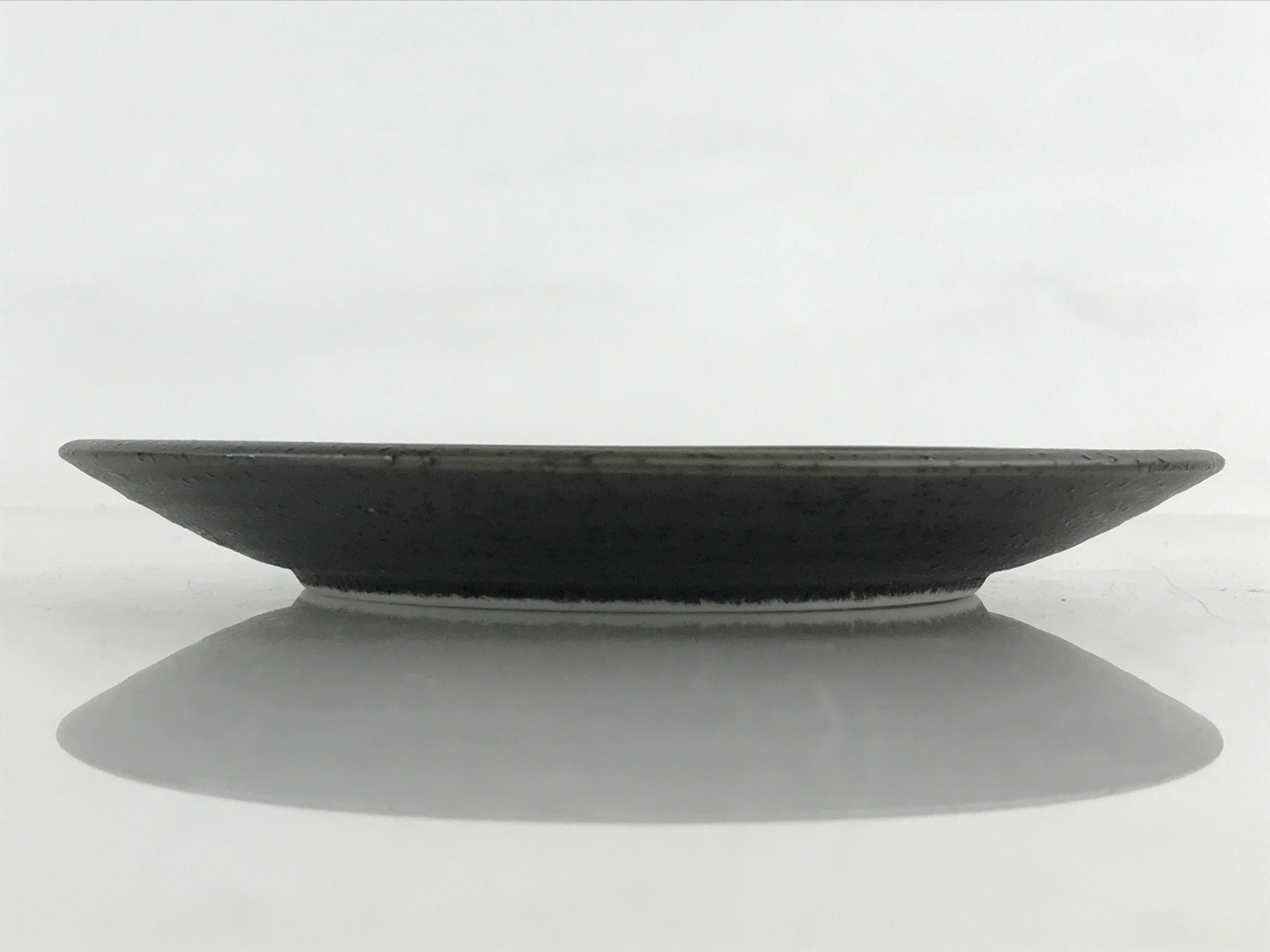 Japanese Porcelain Plate Small Plate Black Green Glaze Kozara Meimeizar PY420