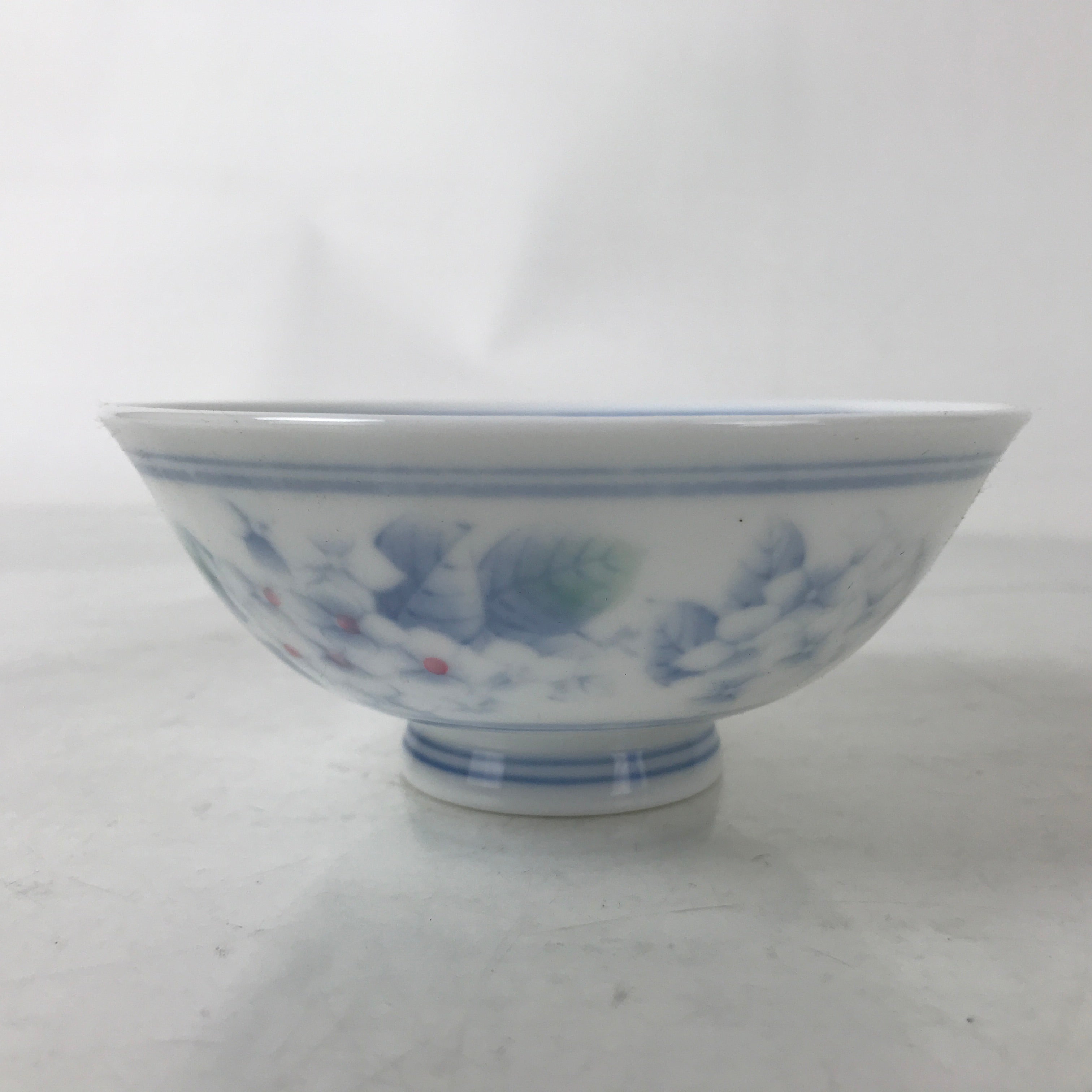 Japanese Porcelain Rice Bowl Owan Vtg Kobachi White Blue Floral Leaf Green Y265