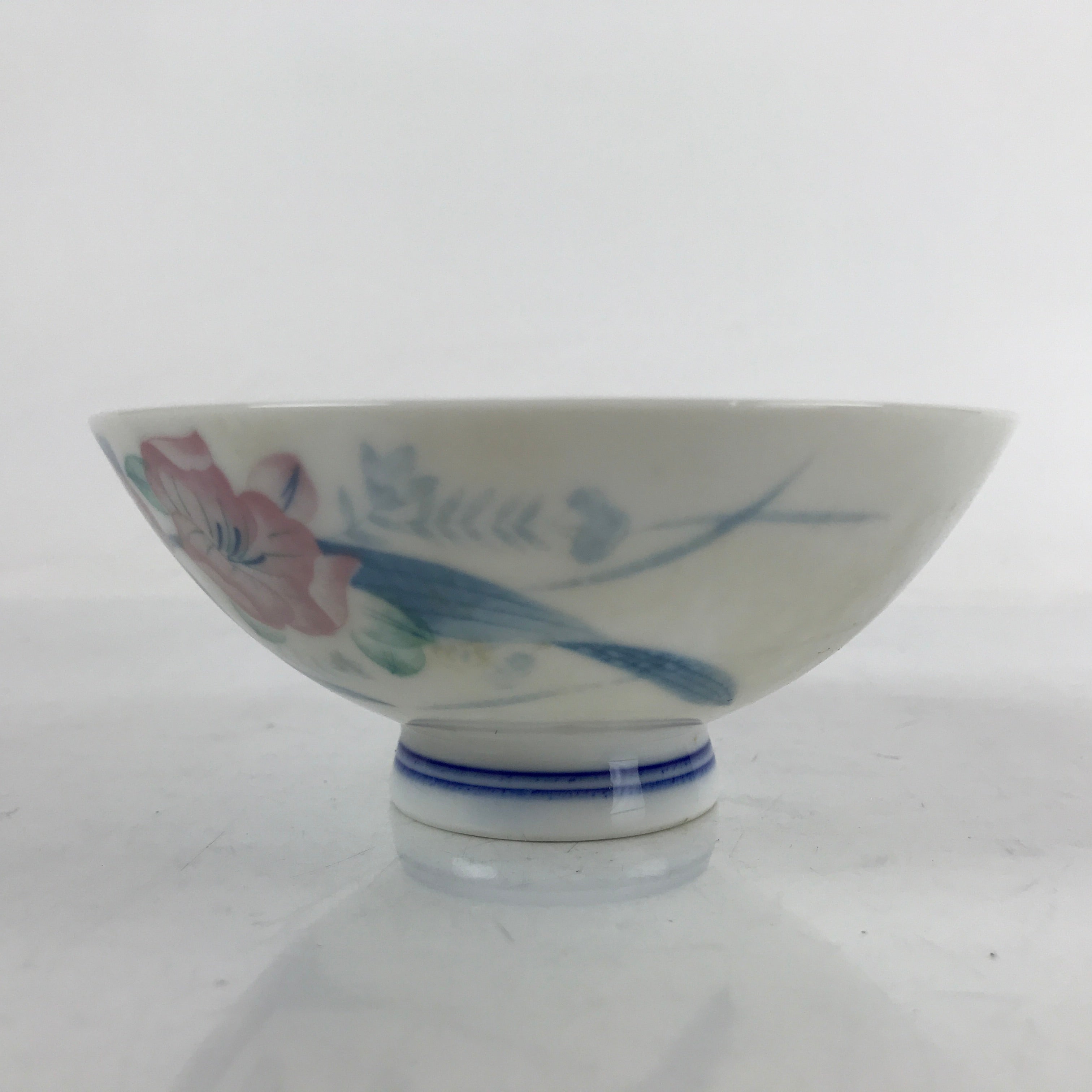 Japanese Porcelain Rice Bowl Owan Vtg Wide White Pink Blue Flower Design PY894