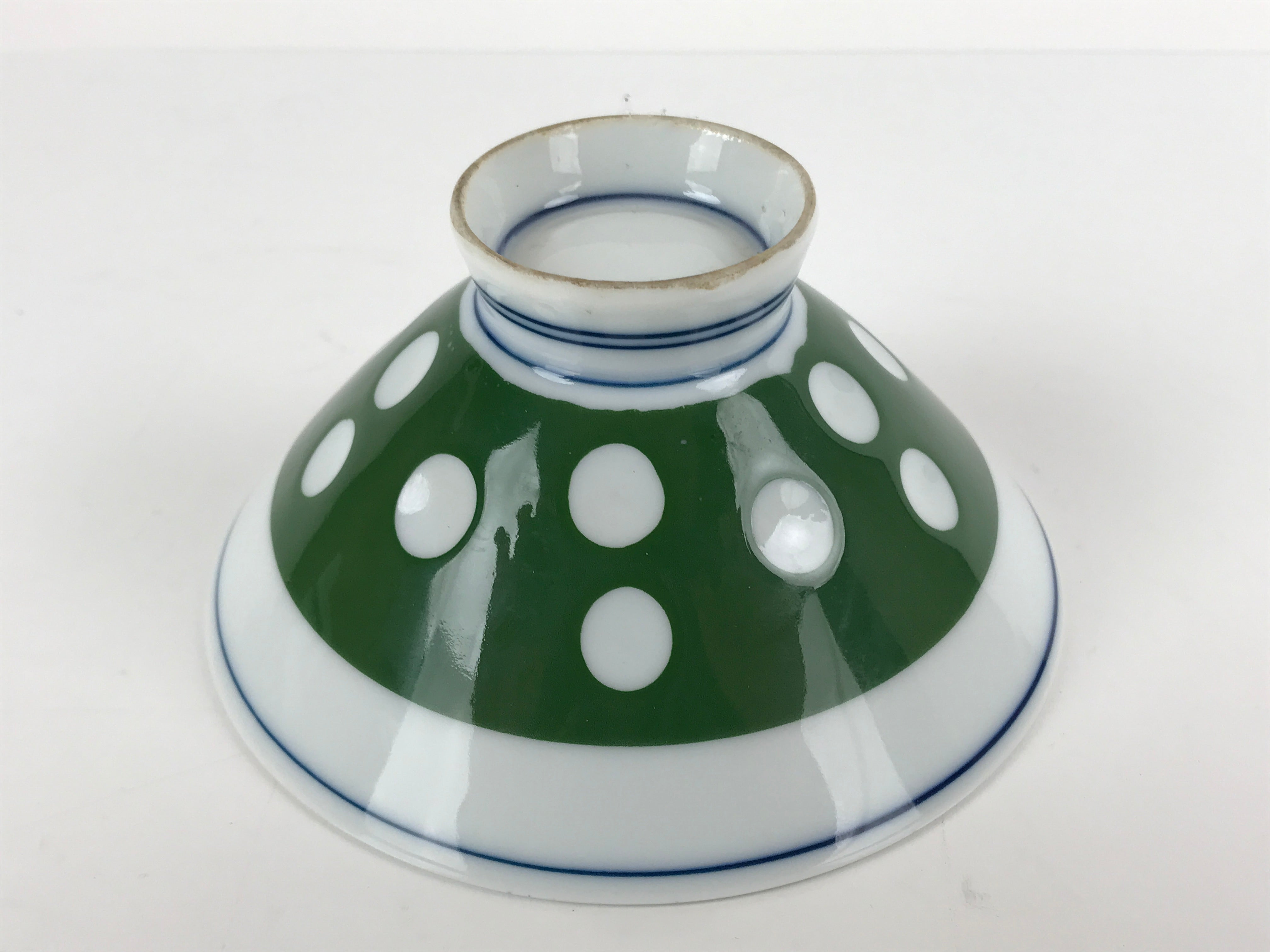 Japanese Porcelain Rice Bowl Vtg Wide Green Polka Dot Design White Blue PY730