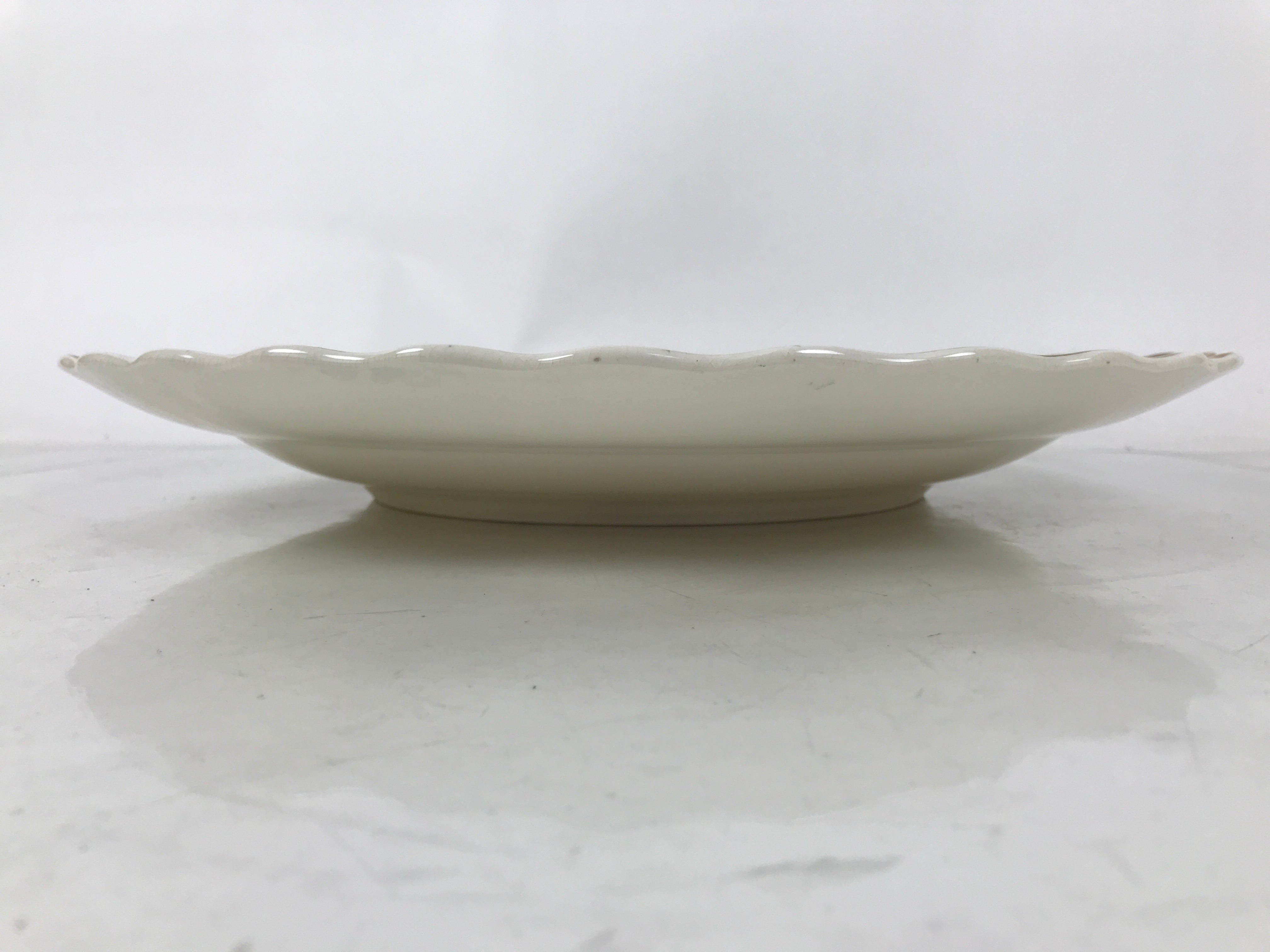 Japanese Porcelain Round Large Plate Vtg Chrysanthemum Carp Fish Red Blue PX774