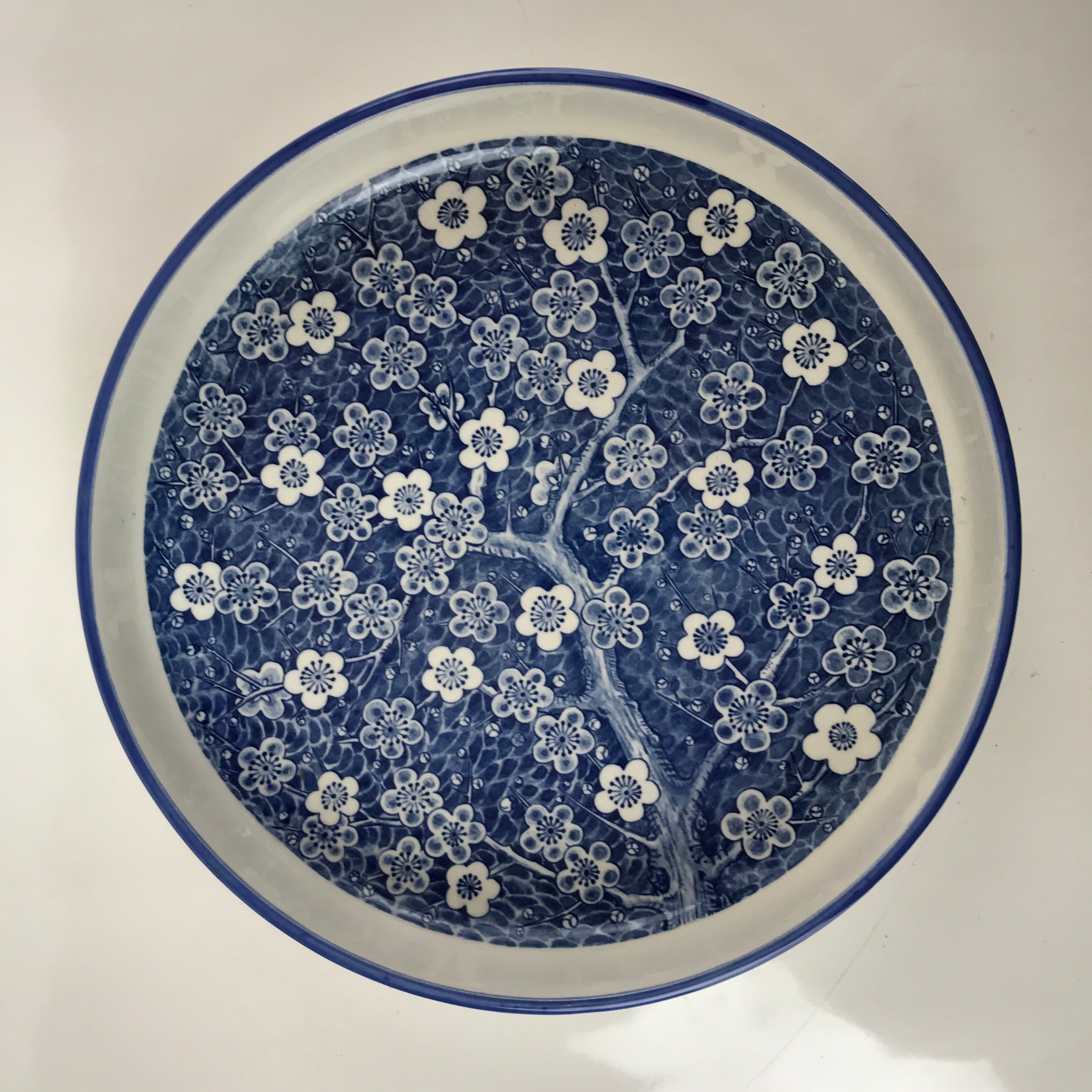 Japanese Porcelain Round Large Plate Vtg Ozara Plum Blossom Ume Blue White PY756