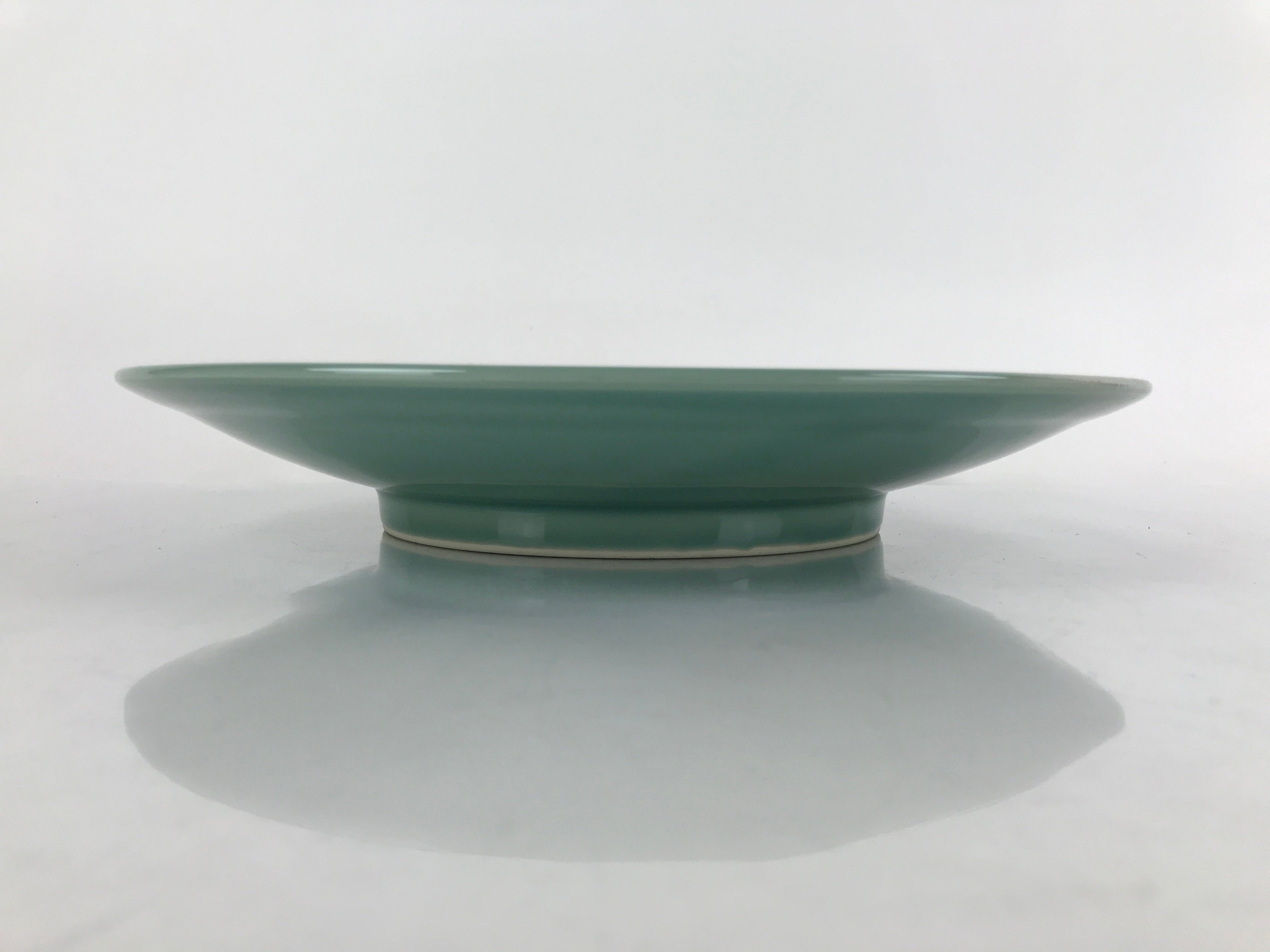 Japanese Porcelain Round Large Plate Vtg Ozara Simple Celadon Green PY755