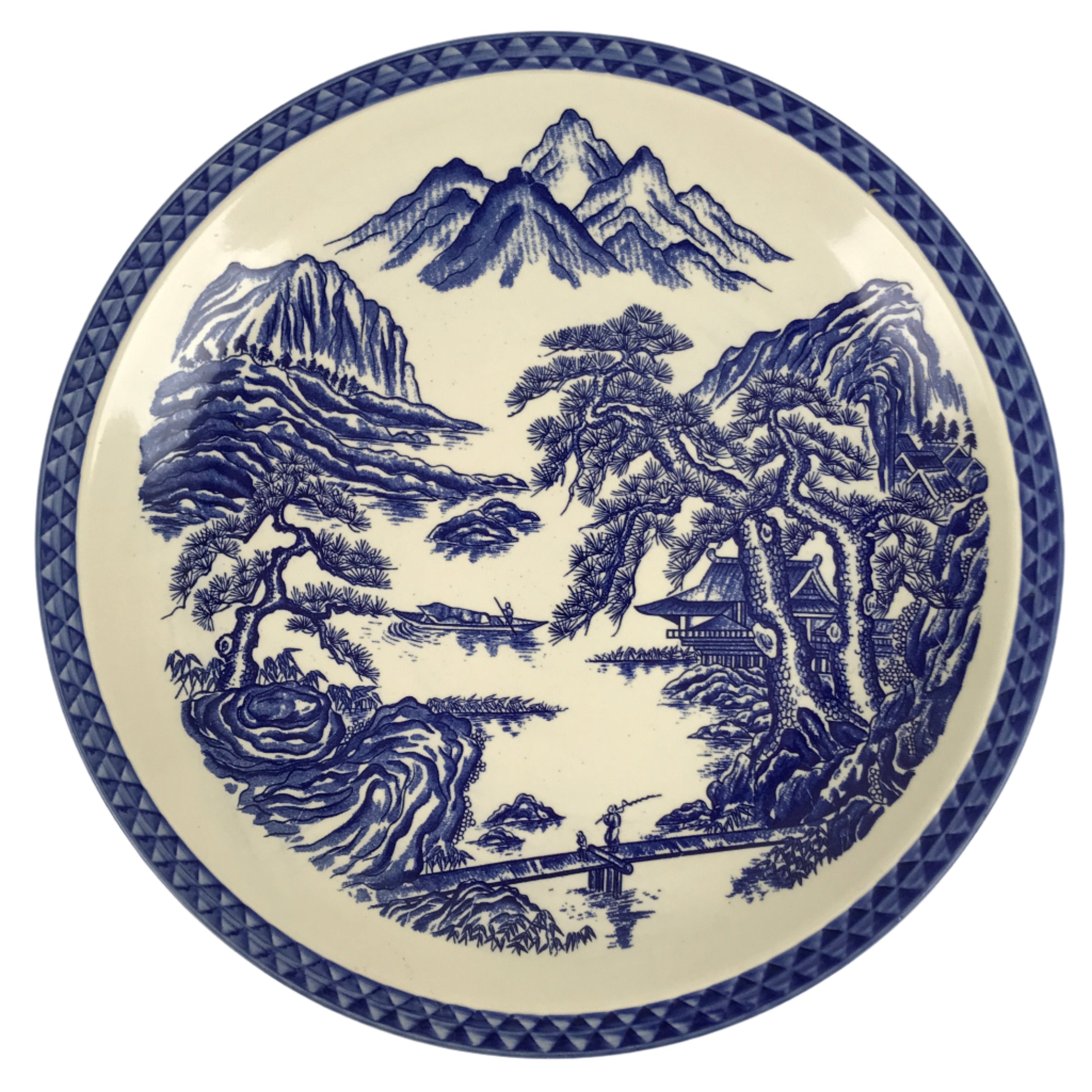 Japanese Porcelain Round Large Plate Vtg Pine Mountain Scenery White Blue Y58