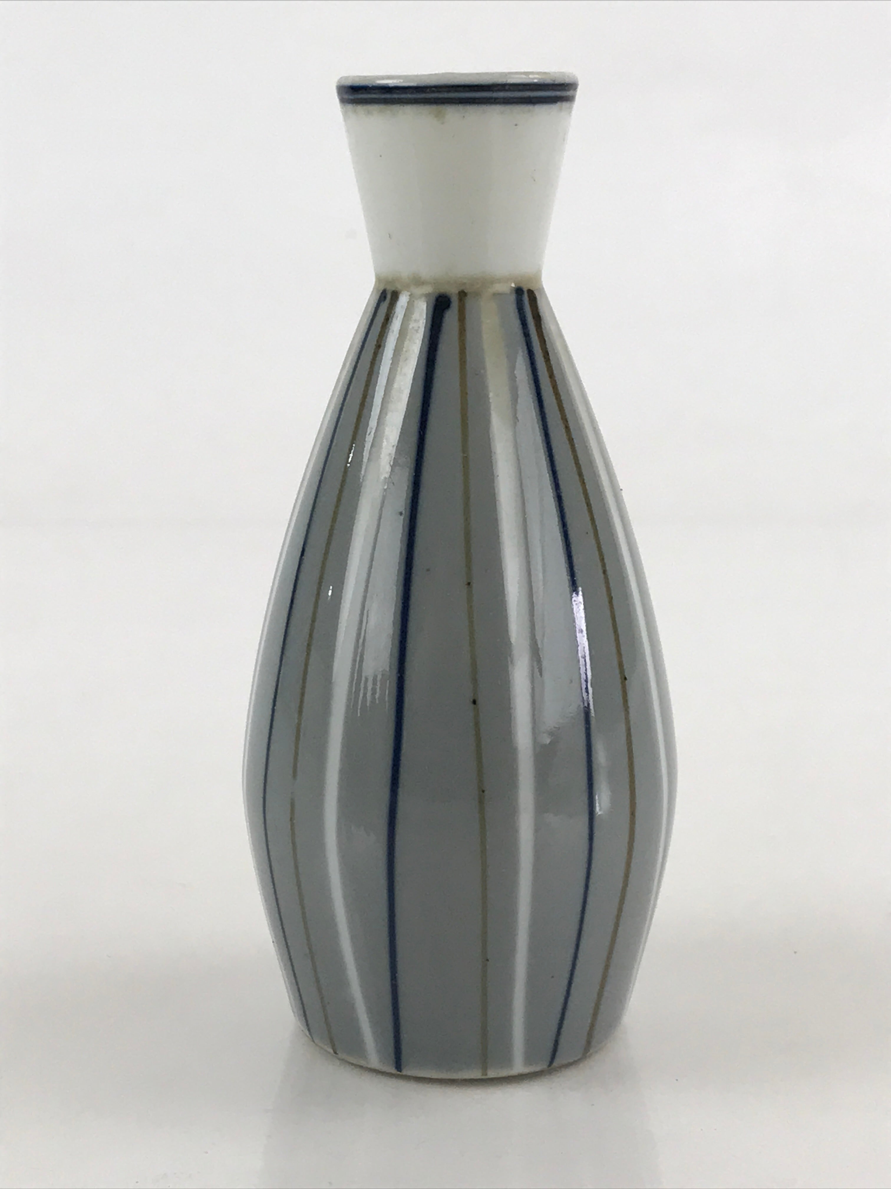 Japanese Porcelain Sake Bottle Tokkuri Ichigo Vtg Pottery Vertical Stripes TS527