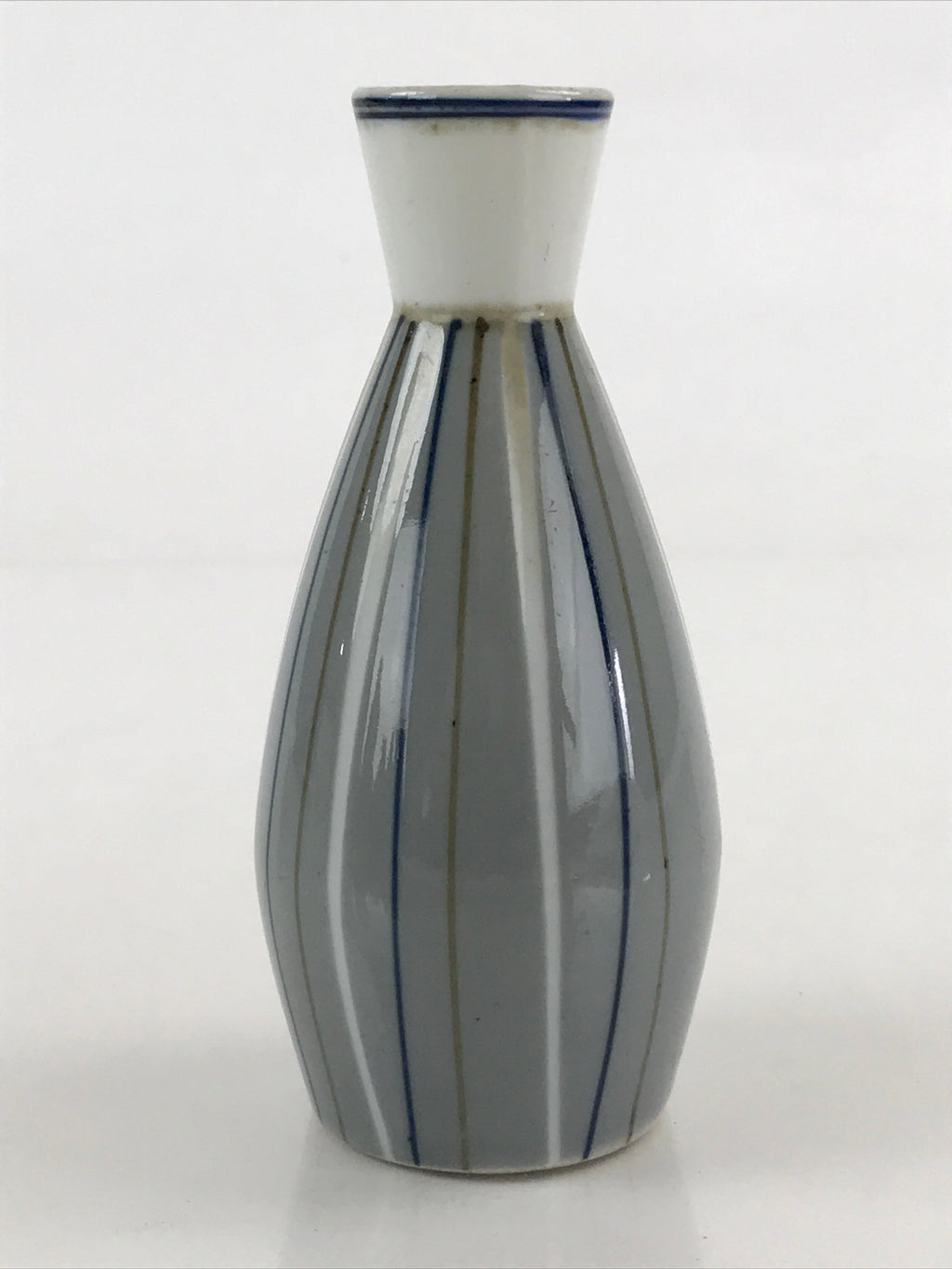 Japanese Porcelain Sake Bottle Tokkuri Ichigo Vtg Pottery Vertical Stripes TS527