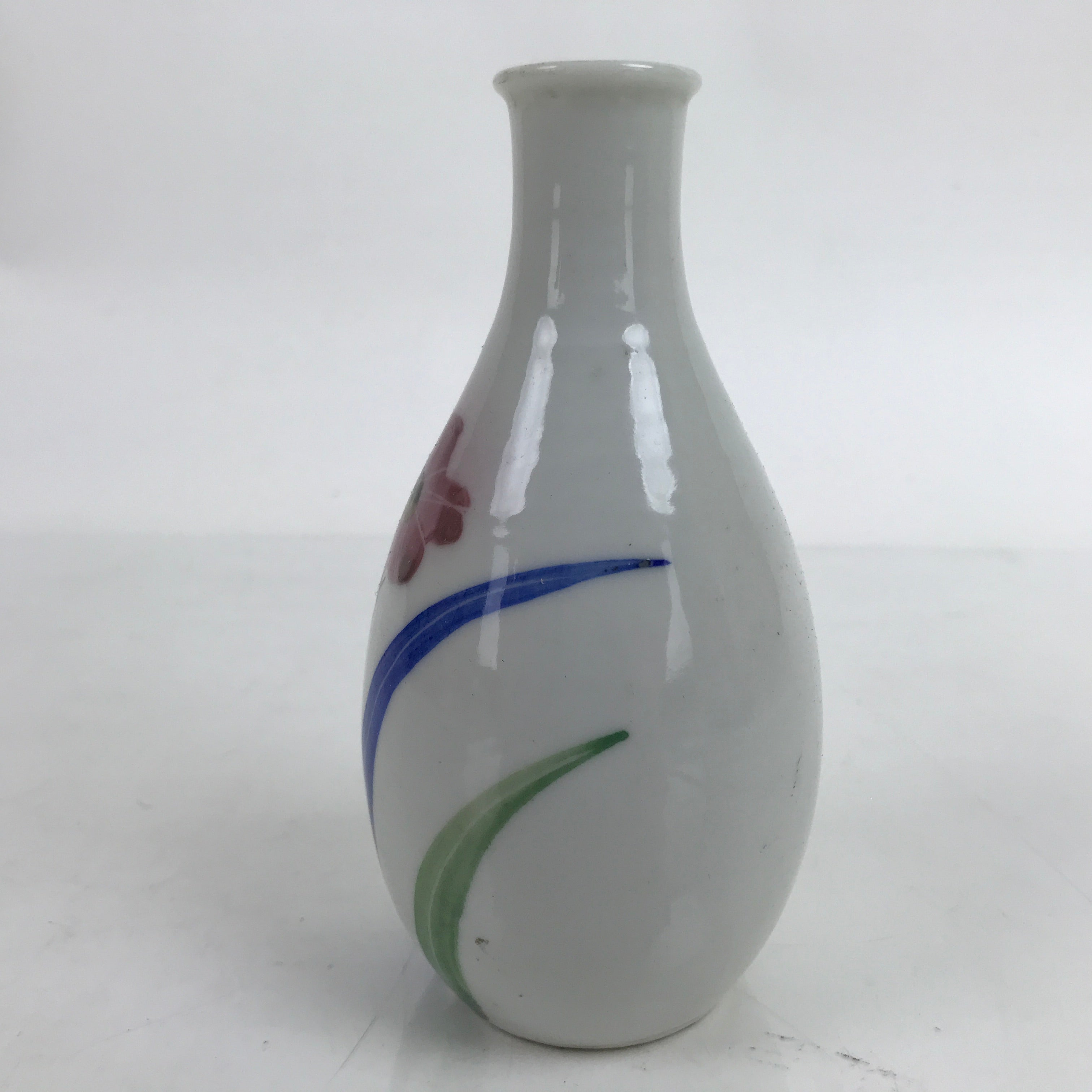 Japanese Porcelain Sake Bottle Tokkuri Vtg Ichi-Go Pink Flower White Blue TS714