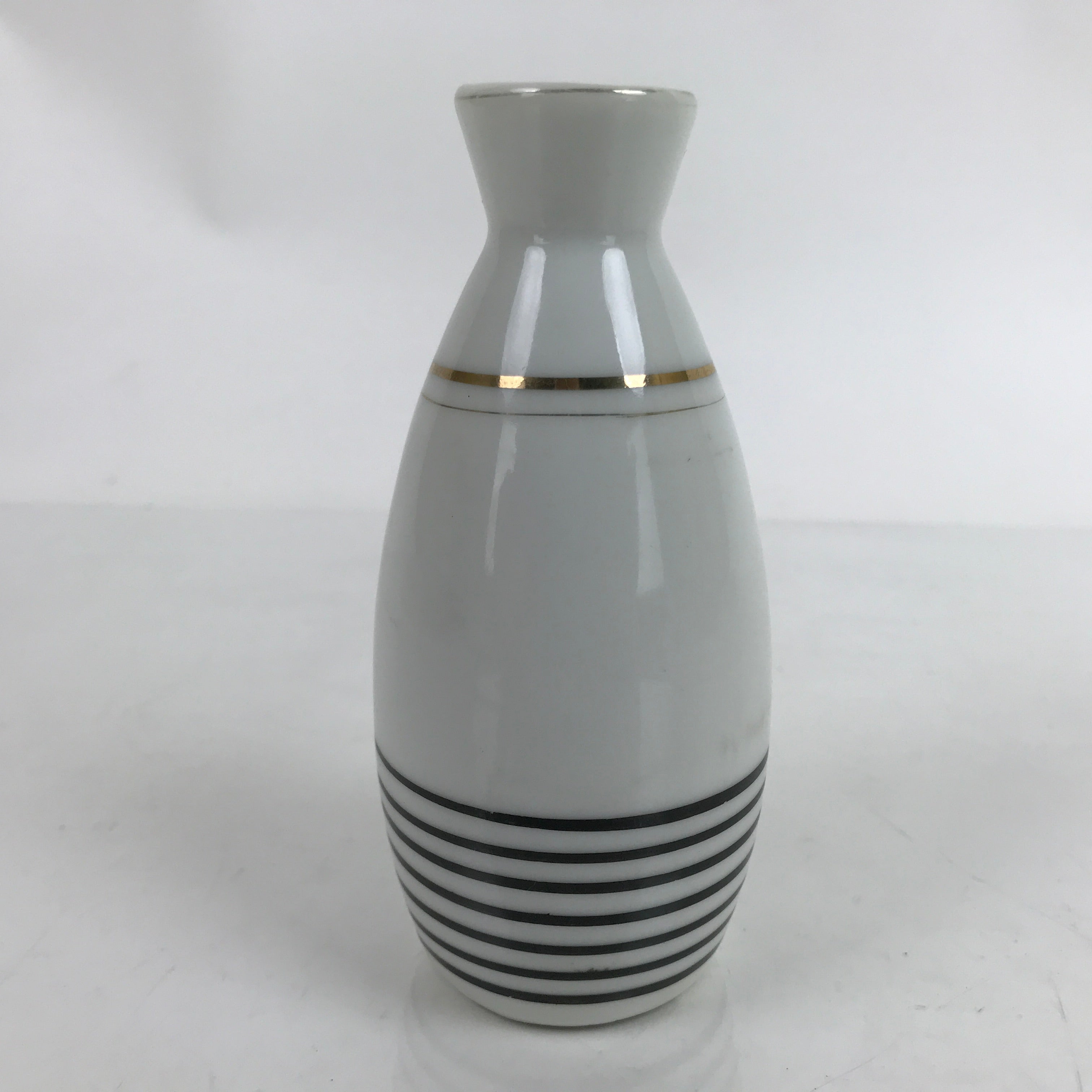 Japanese Porcelain Sake Bottle Tokkuri Vtg Ichi-Go White Gold Black Lines TS716